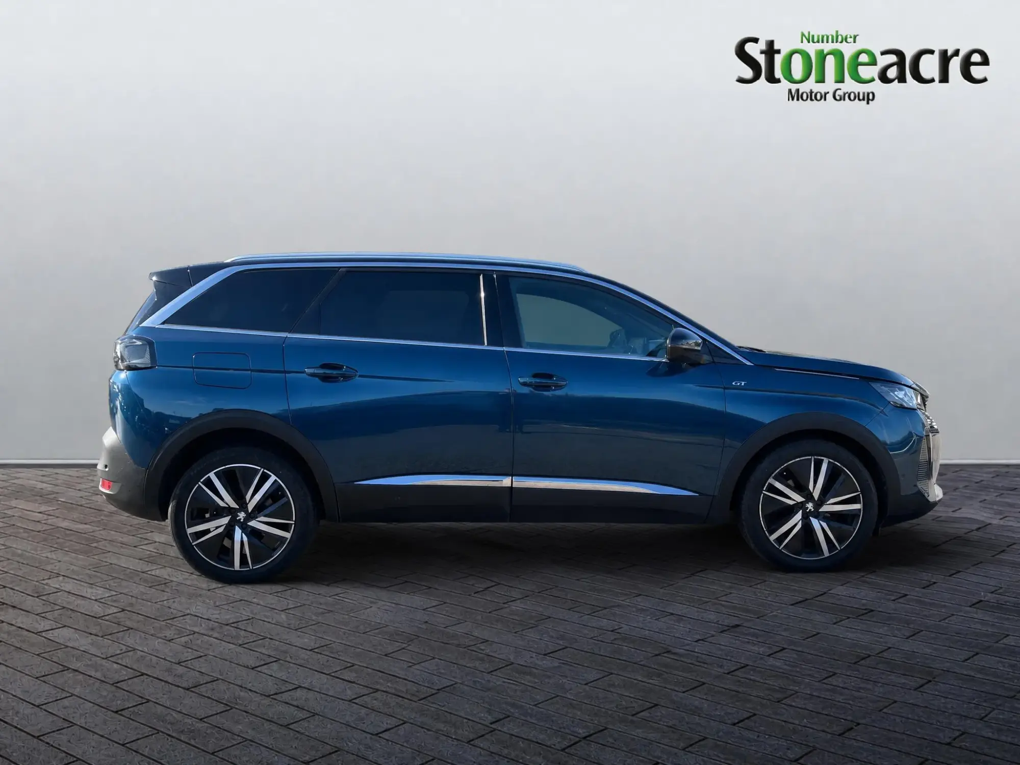 Peugeot 5008 1.2 PureTech GT Premium EAT Euro 6 (s/s) 5dr ND21FUM Image 2
