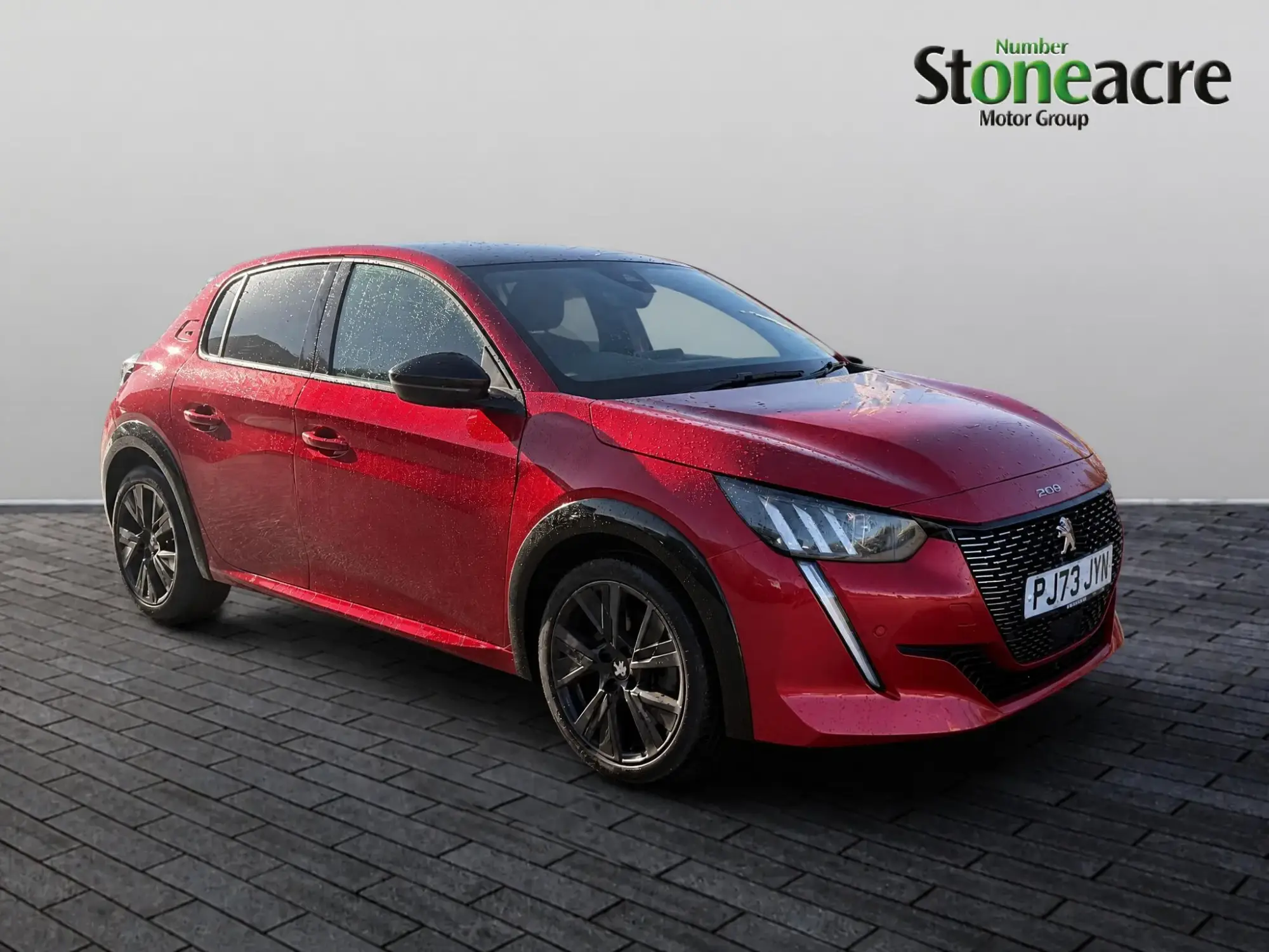 Peugeot 208 Image 1