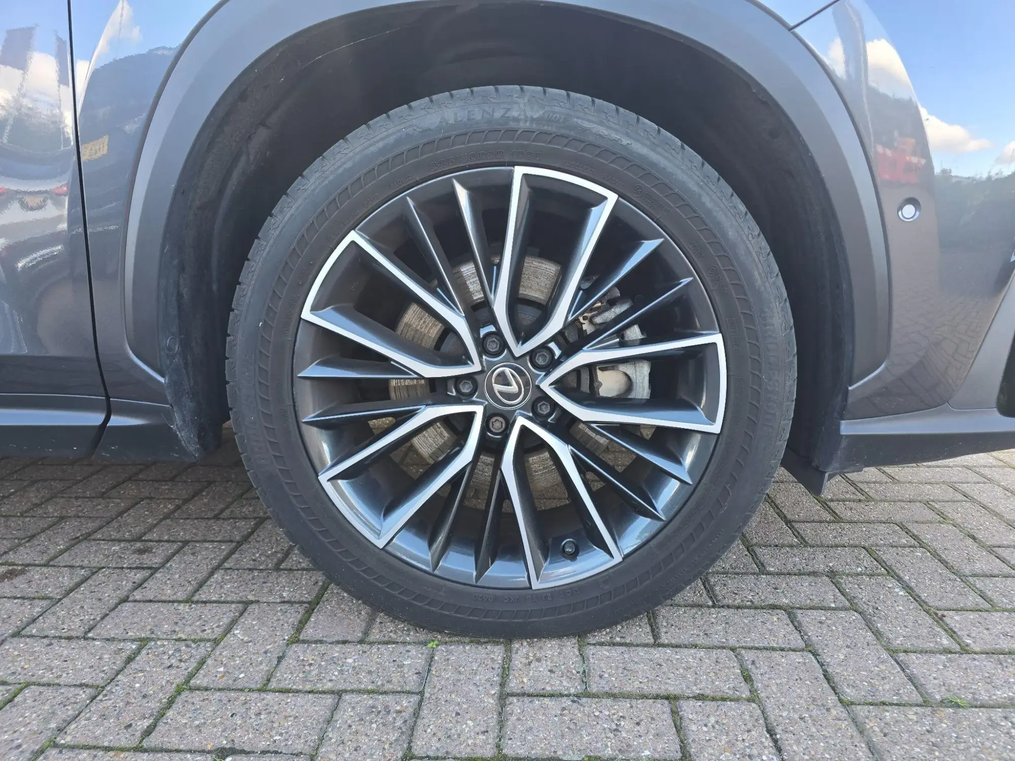 Lexus NX Self-Charging Hybrid Image 9
