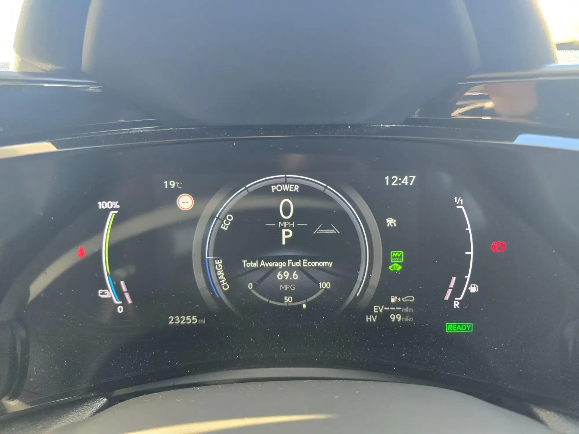 Lexus NX Self-Charging Hybrid Image 20