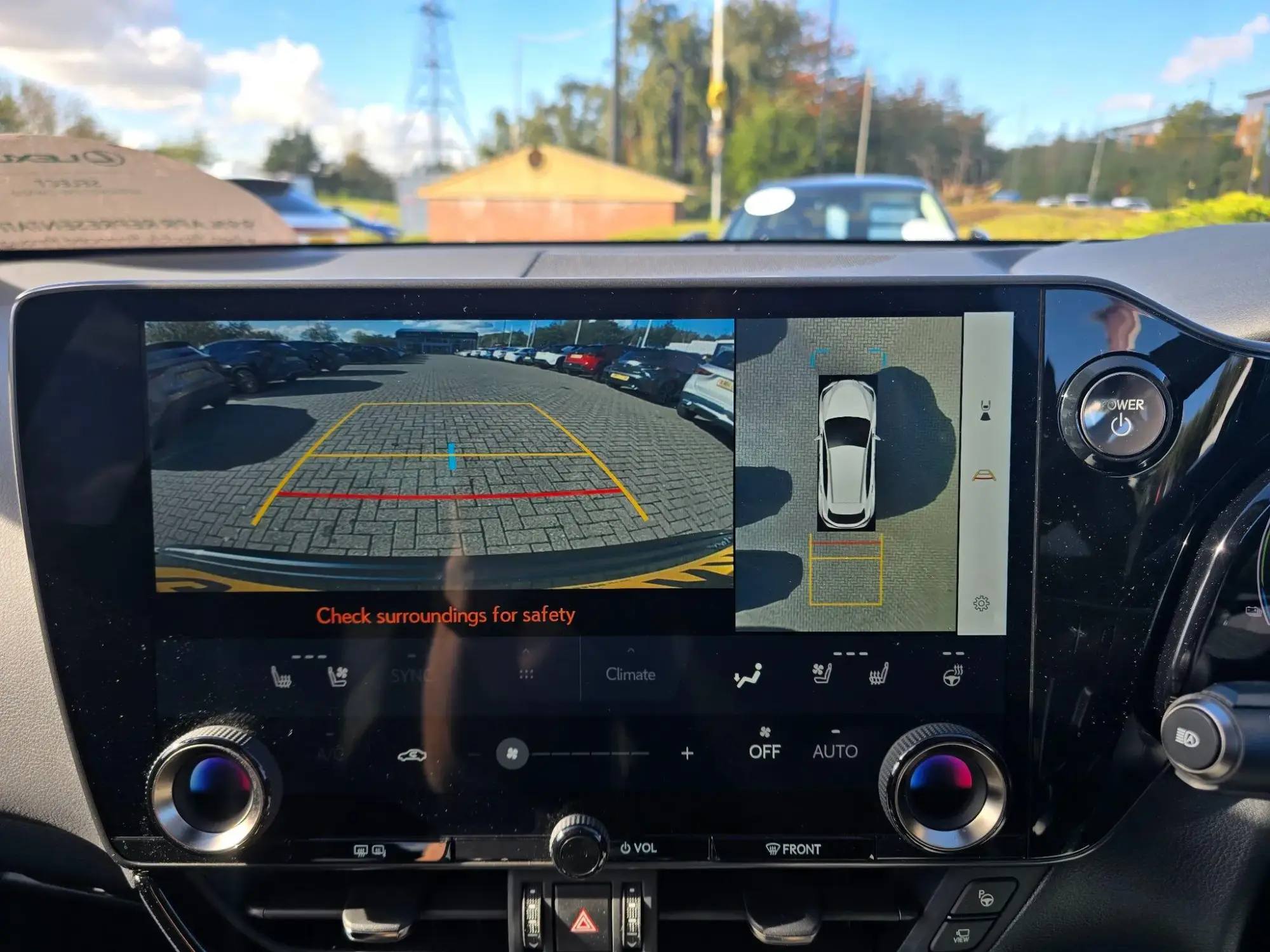 Lexus NX Self-Charging Hybrid Image 22