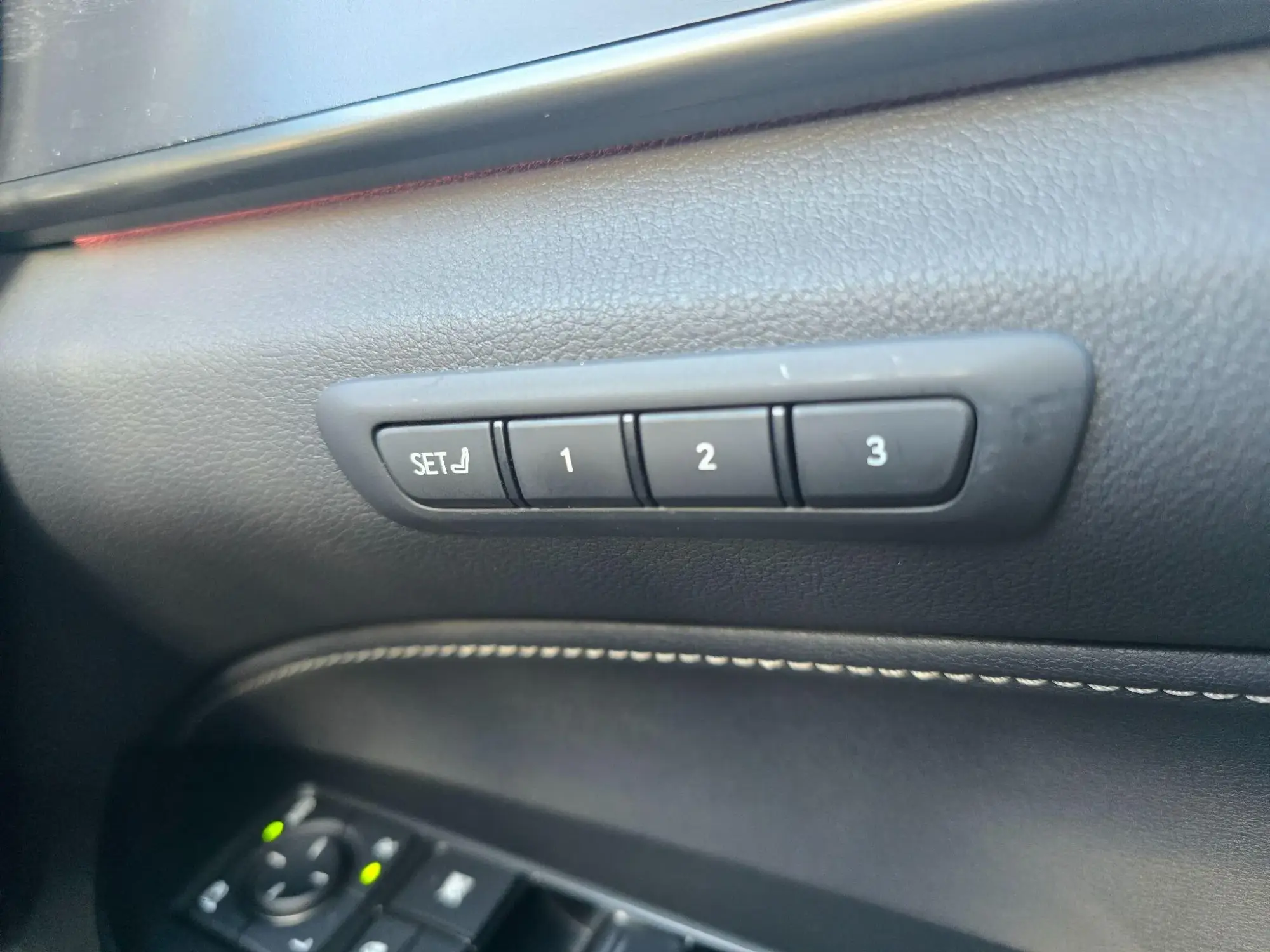 Lexus NX Self-Charging Hybrid Image 27