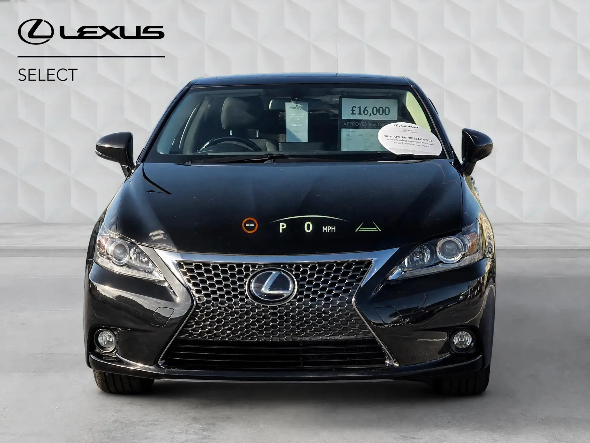 Lexus NX Self-Charging Hybrid Image 37