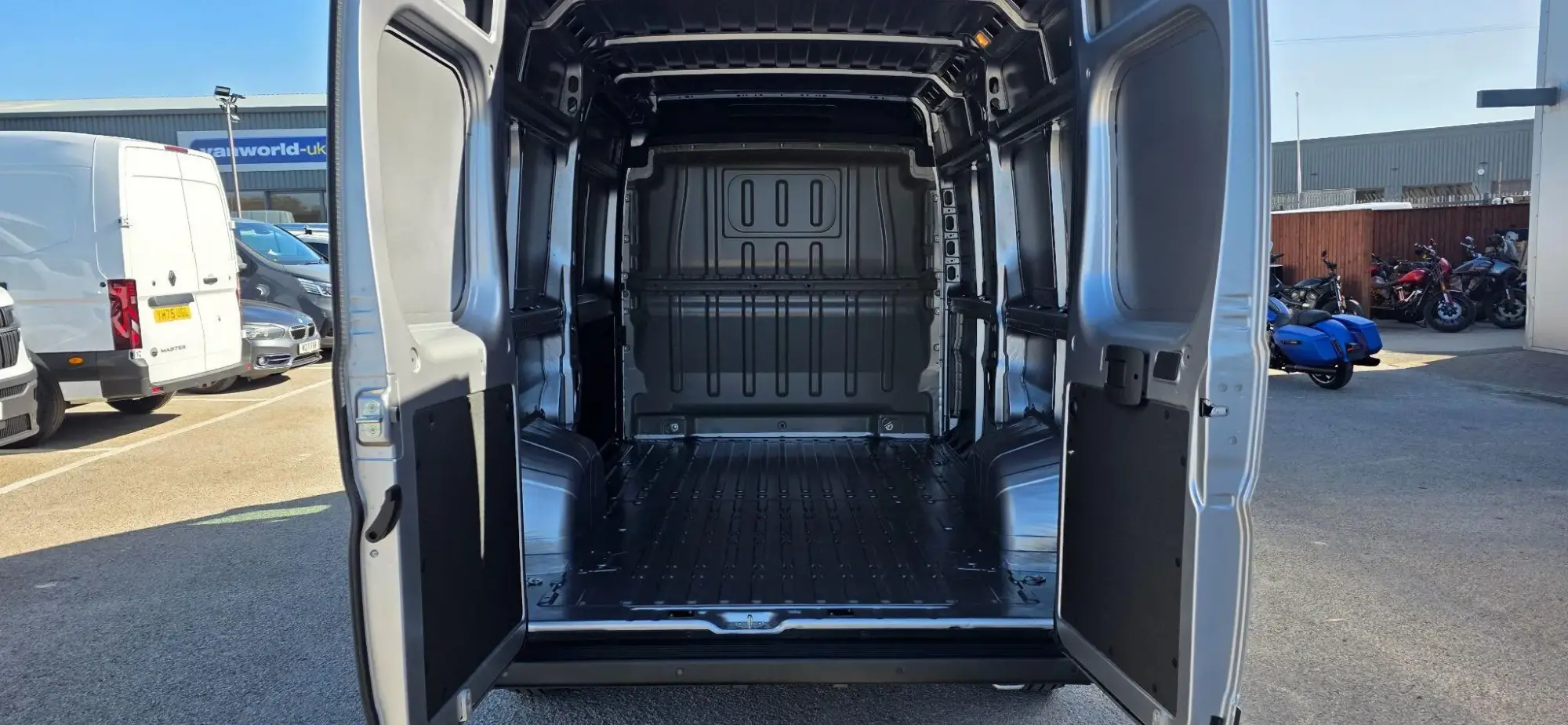 Citroen Relay Image 10