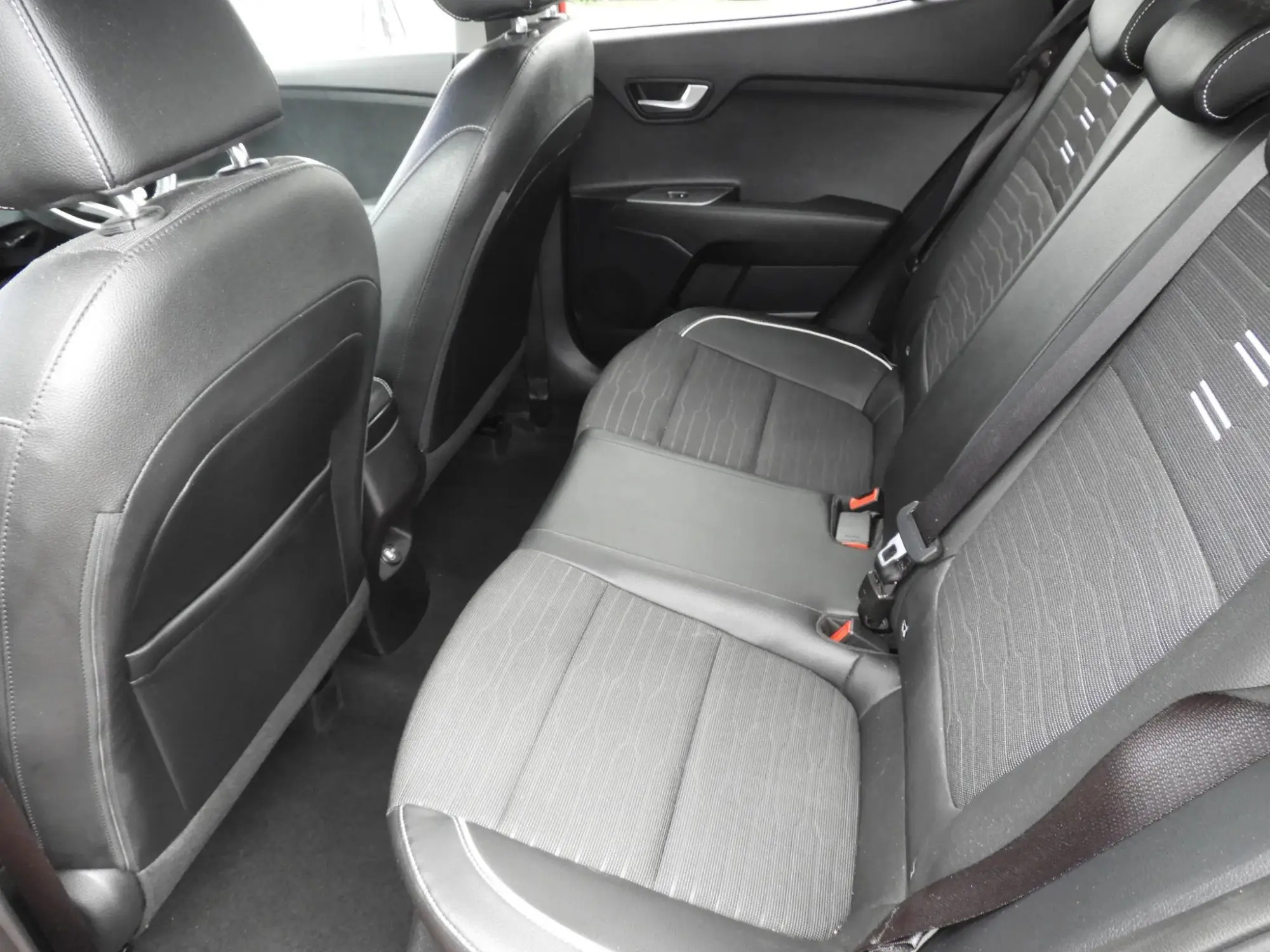 Kia Stonic Image 17 Kia Stonic Image 17