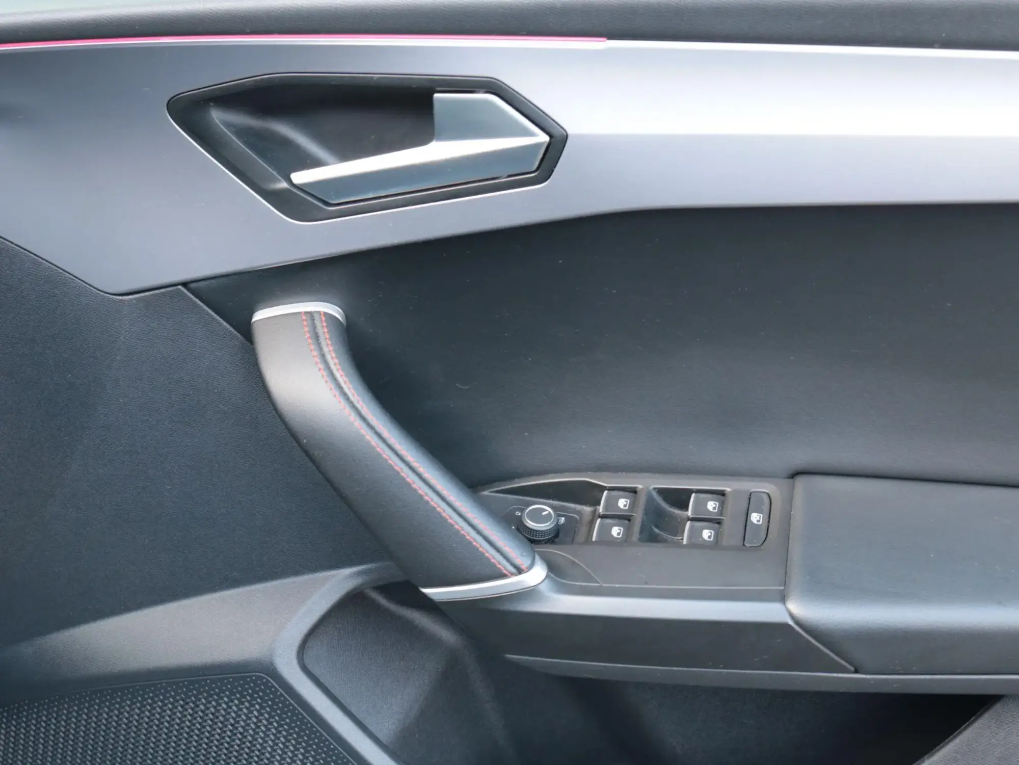 SEAT Leon Image 27 SEAT Leon Image 27