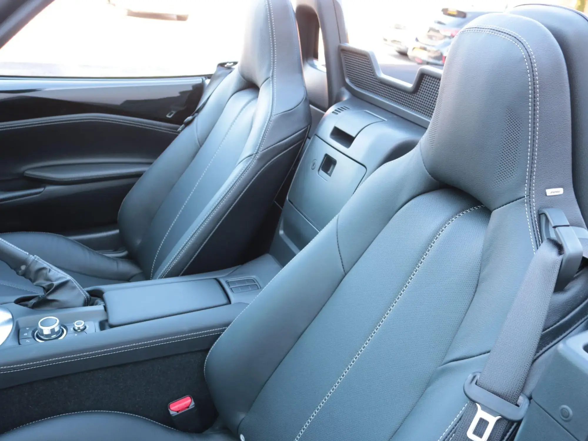 Mazda MX-5 Image 17