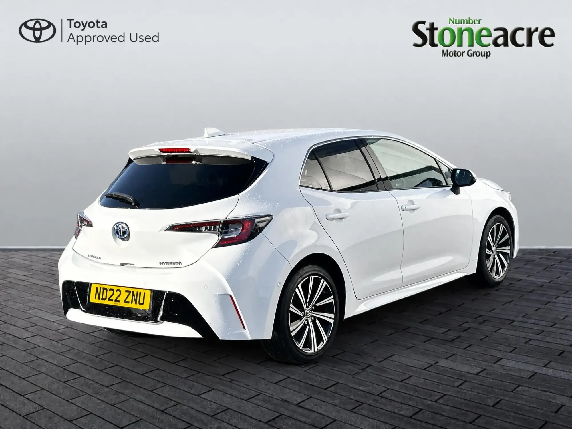 Toyota Corolla Hybrid Image 3 Toyota Corolla Hybrid Image 3