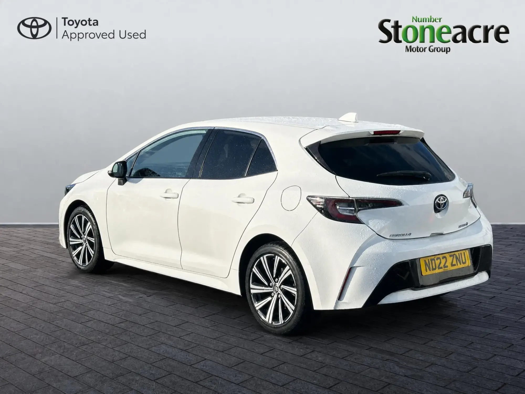Toyota Corolla Hybrid Image 5 Toyota Corolla Hybrid Image 5