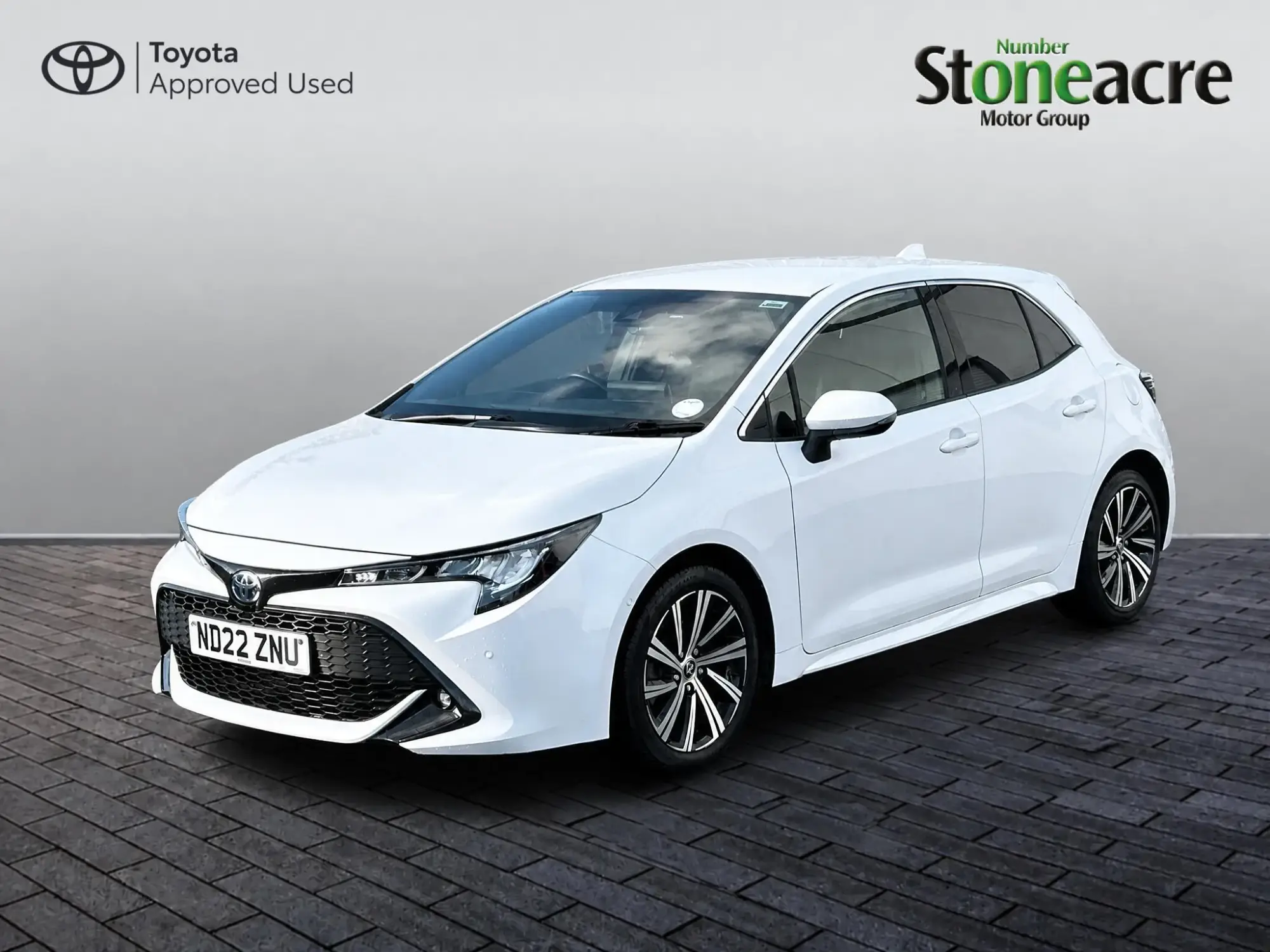 Toyota Corolla Hybrid Image 7 Toyota Corolla Hybrid Image 7