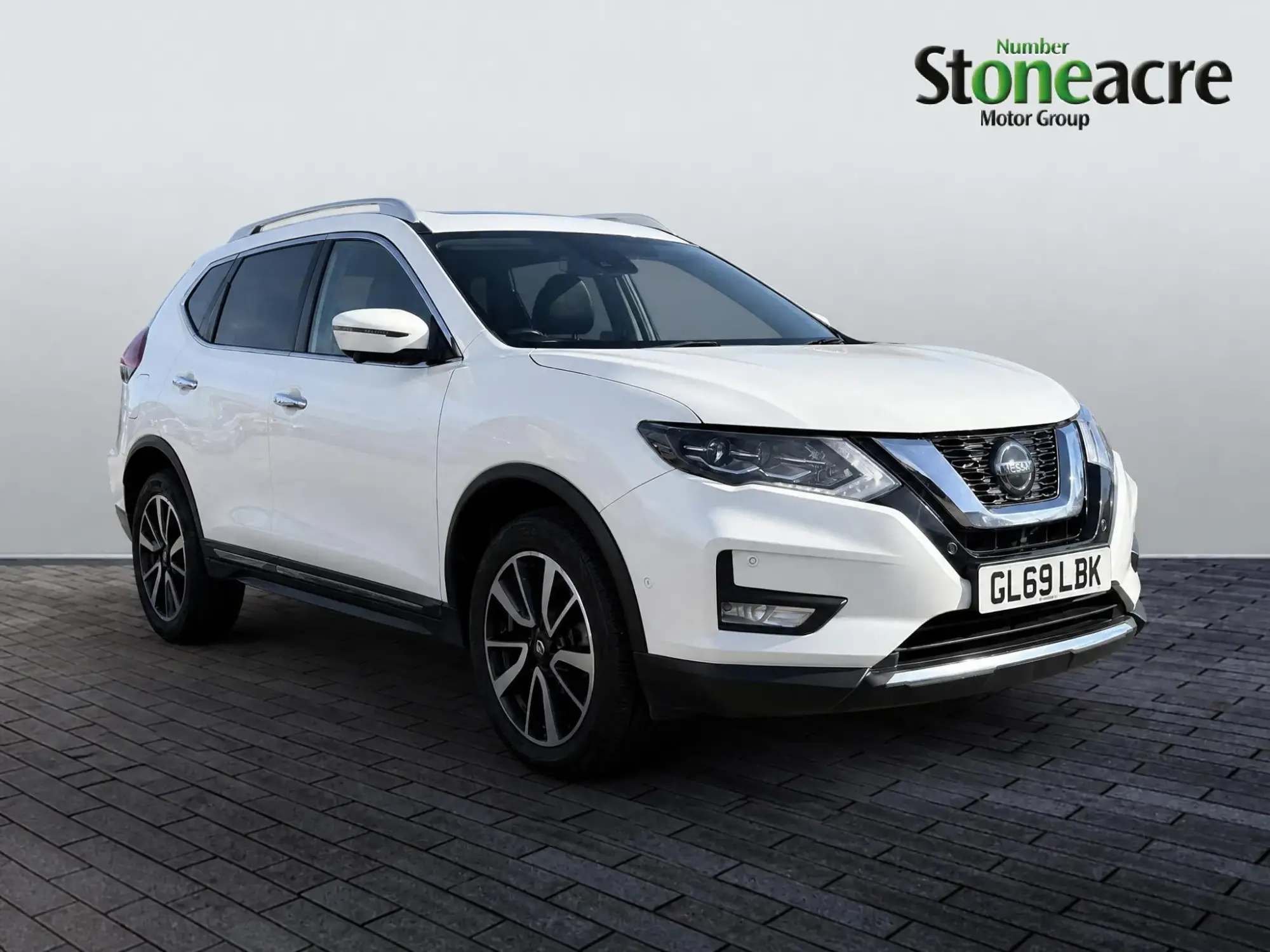 Nissan X-Trail Image 1 Nissan X-Trail Image 1