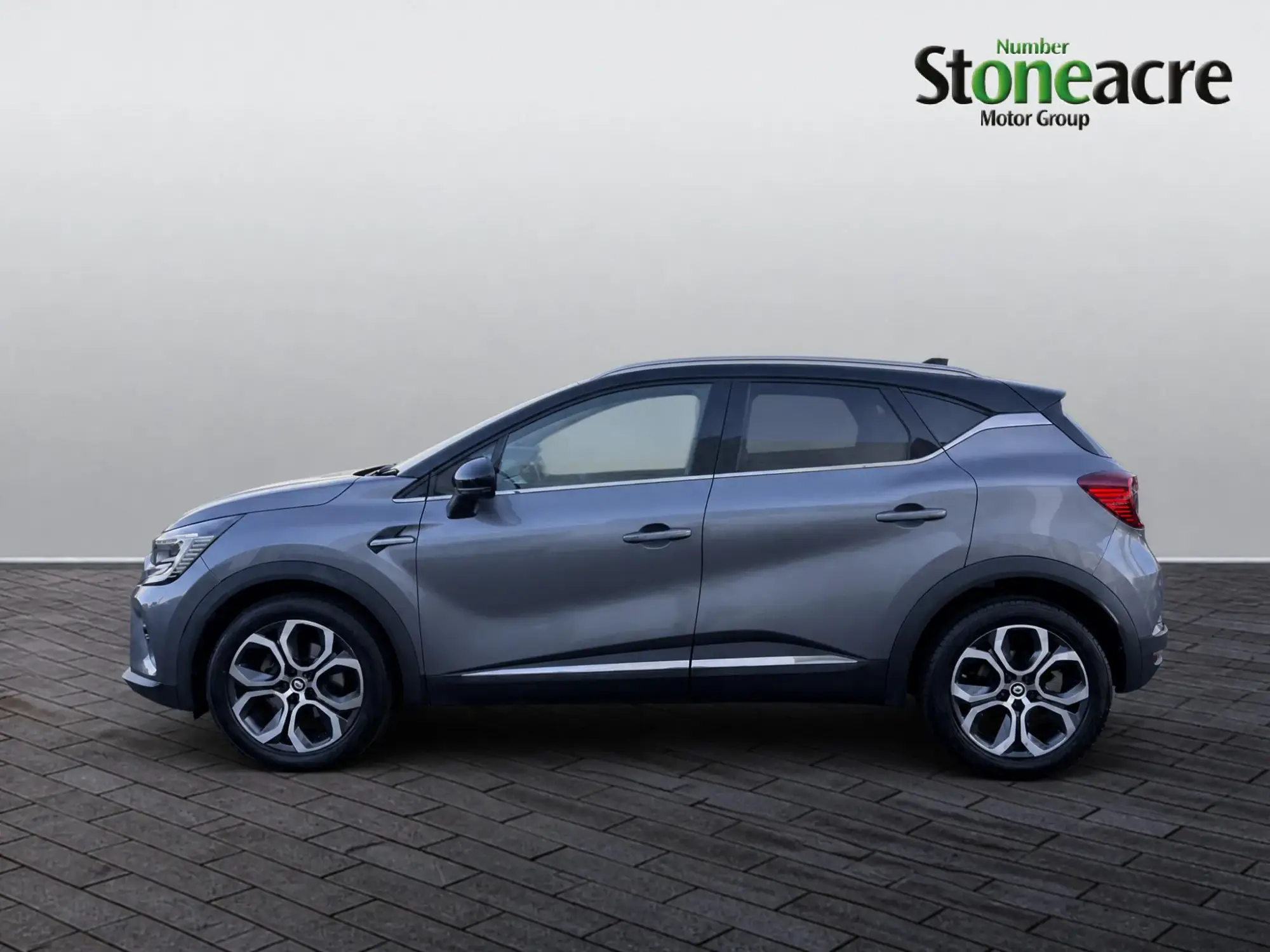 Renault Captur E-Tech Image 5 Renault Captur E-Tech Image 5