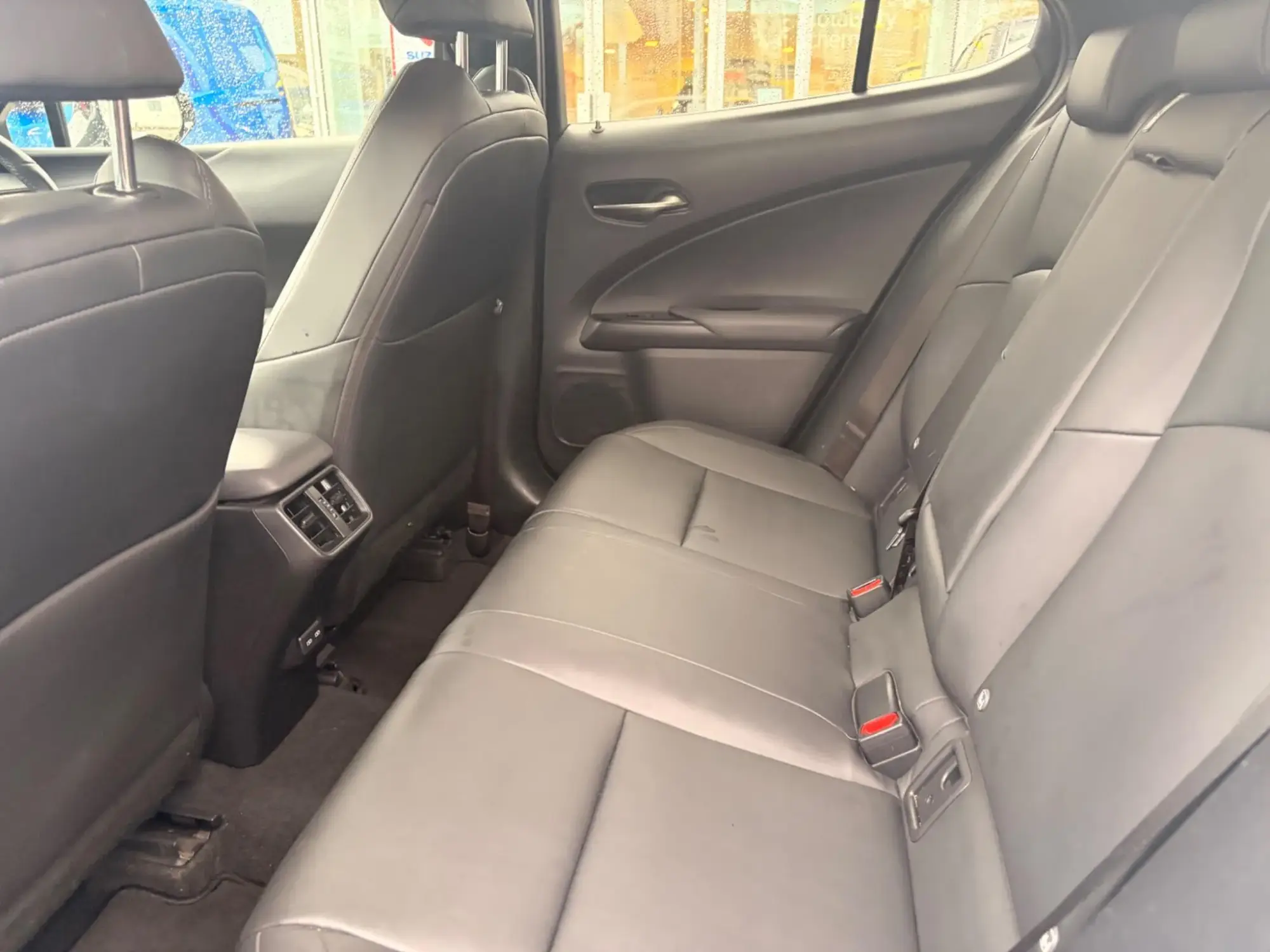 Lexus UX Self-Charging Hybrid Image 15 Lexus UX Self-Charging Hybrid Image 15