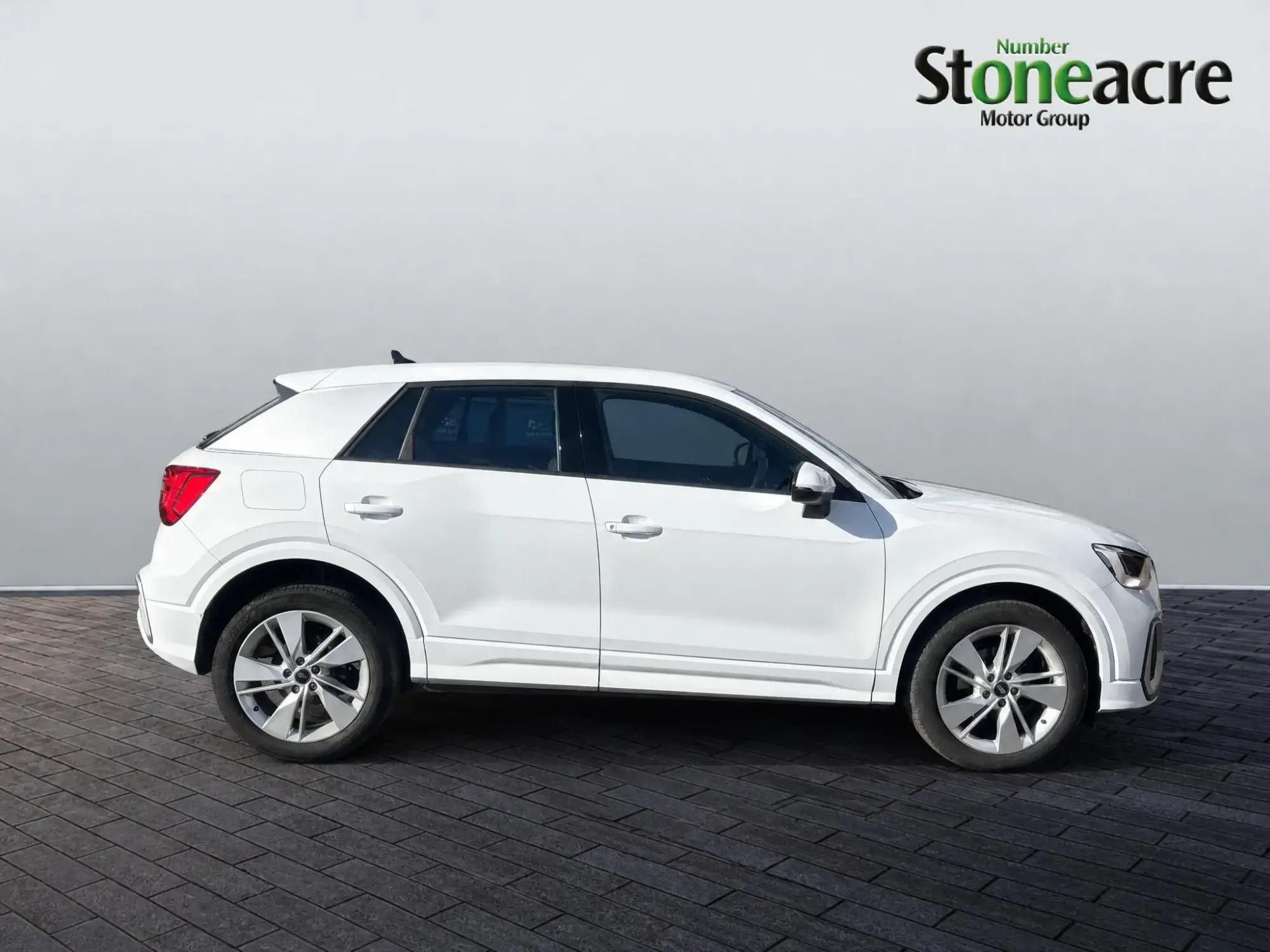 Audi Q2 1.5 TFSI CoD 35 S line S Tronic Euro 6 (s/s) 5dr LP23CEJ Image 2 Audi Q2 1.5 TFSI CoD 35 S line S Tronic Euro 6 (s/s) 5dr LP23CEJ Image 2