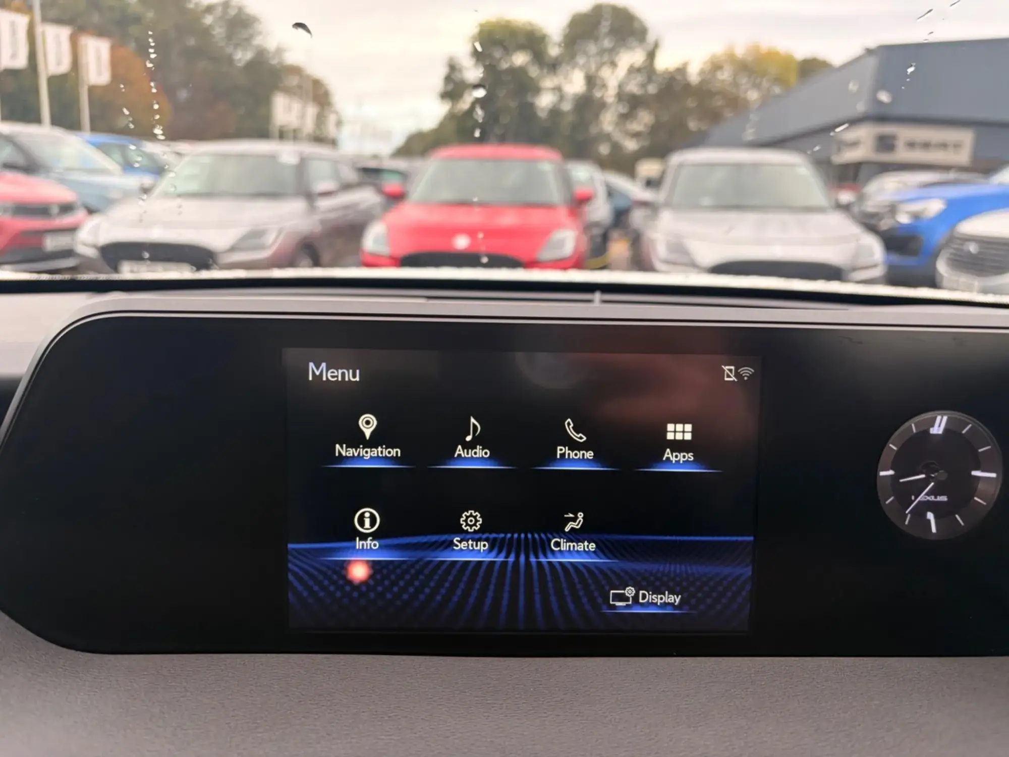 Lexus UX Self-Charging Hybrid Image 26 Lexus UX Self-Charging Hybrid Image 26
