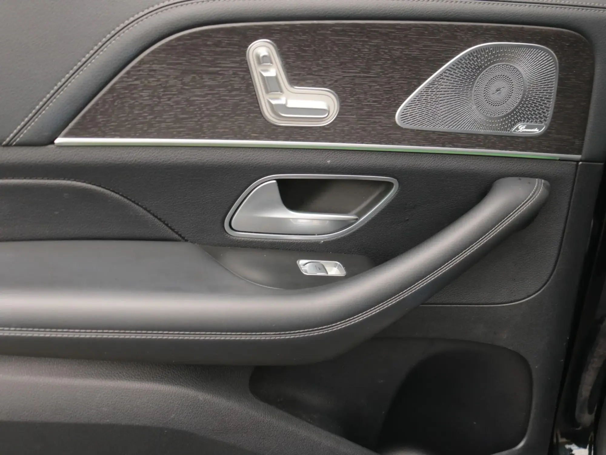 Mercedes-Benz GLE Image 25 Mercedes-Benz GLE Image 25