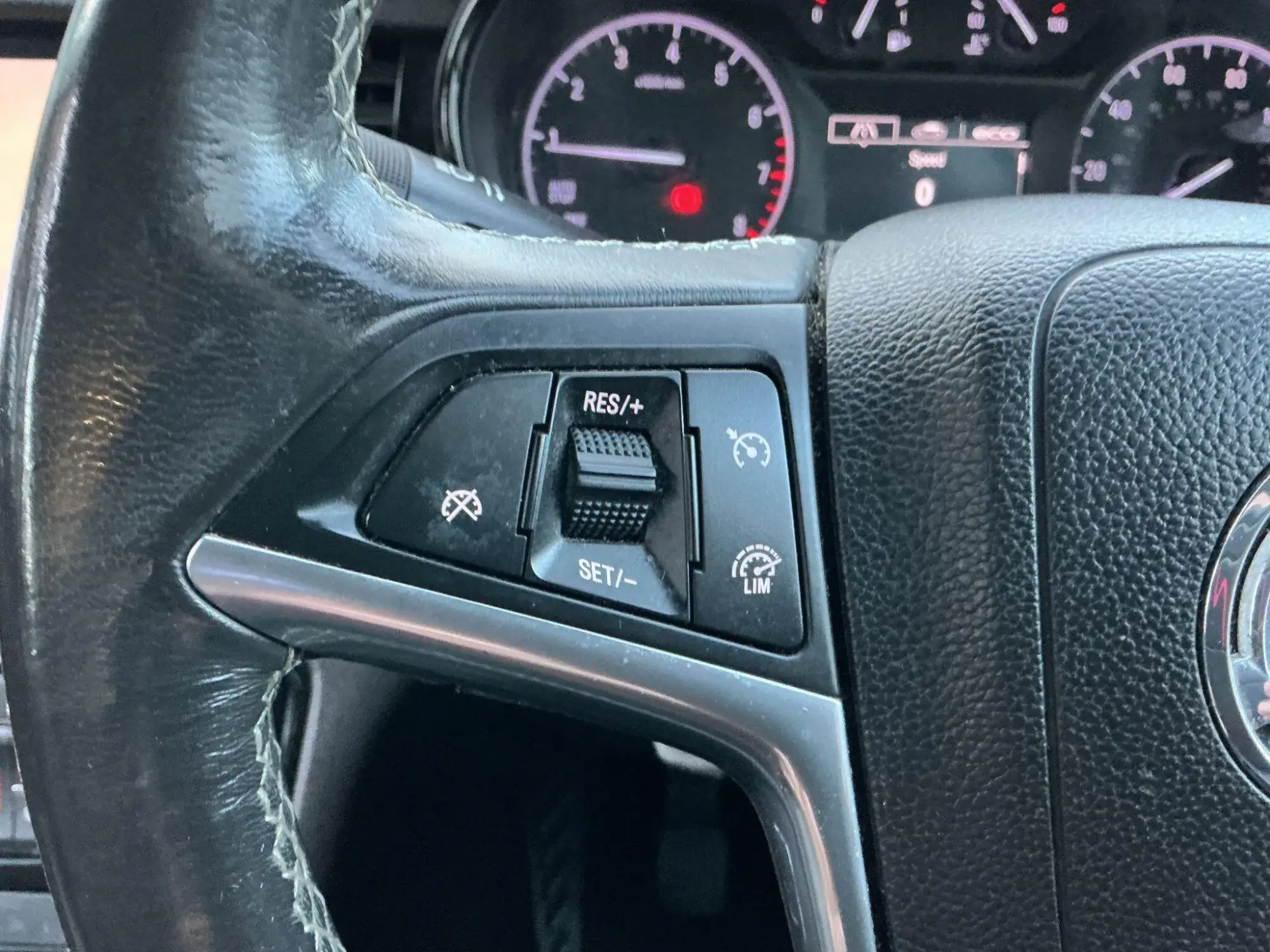 Vauxhall Mokka X Image 16 Vauxhall Mokka X Image 16