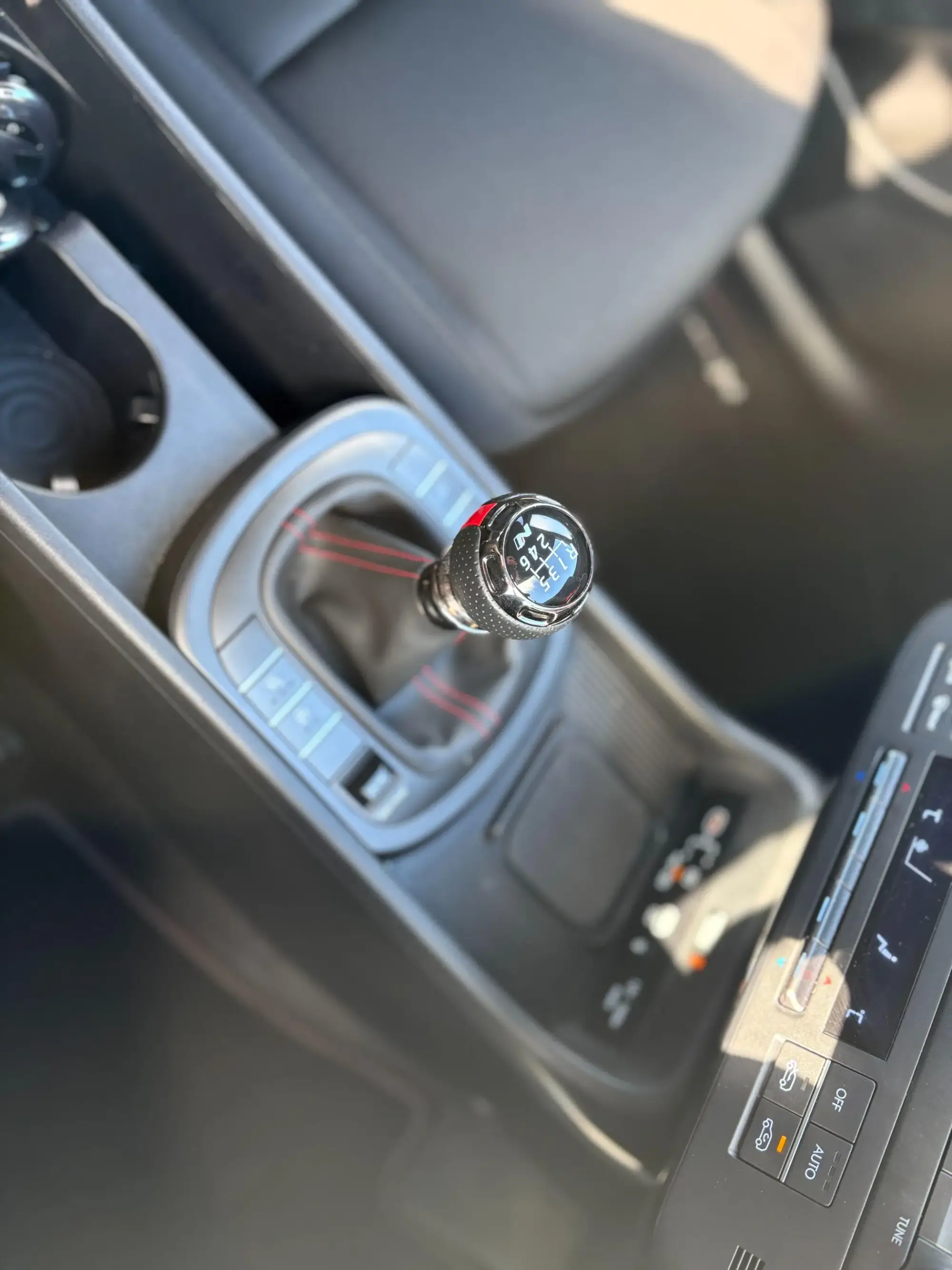Hyundai KONA Image 9 Hyundai KONA Image 9