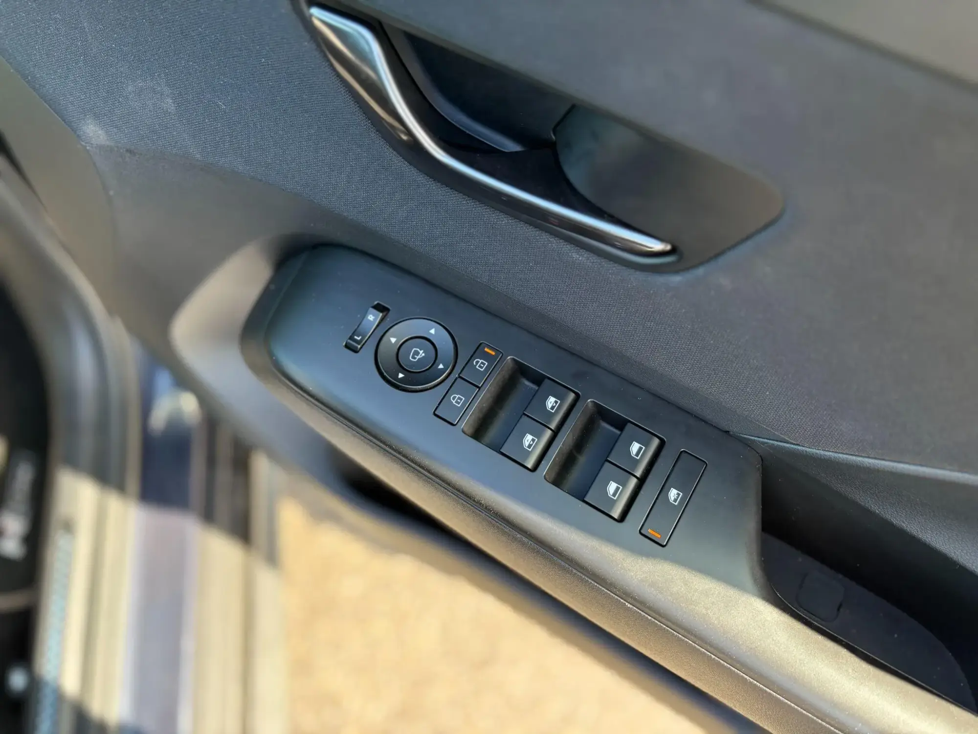 Hyundai KONA Image 24 Hyundai KONA Image 24