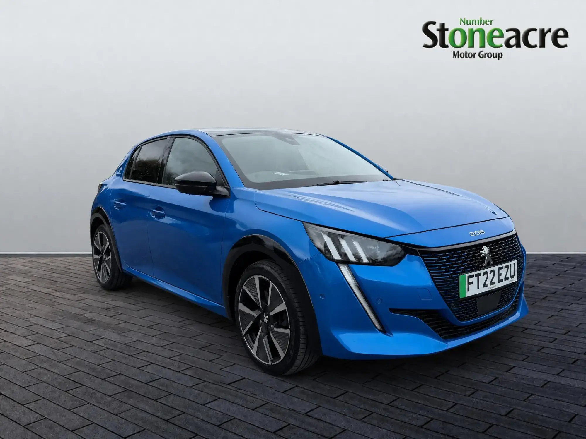 Peugeot E-208 Image 1