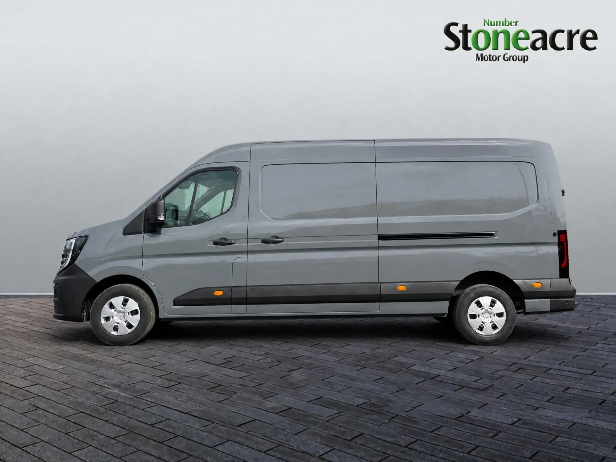 Nissan Interstar Image 7 Nissan Interstar Image 7
