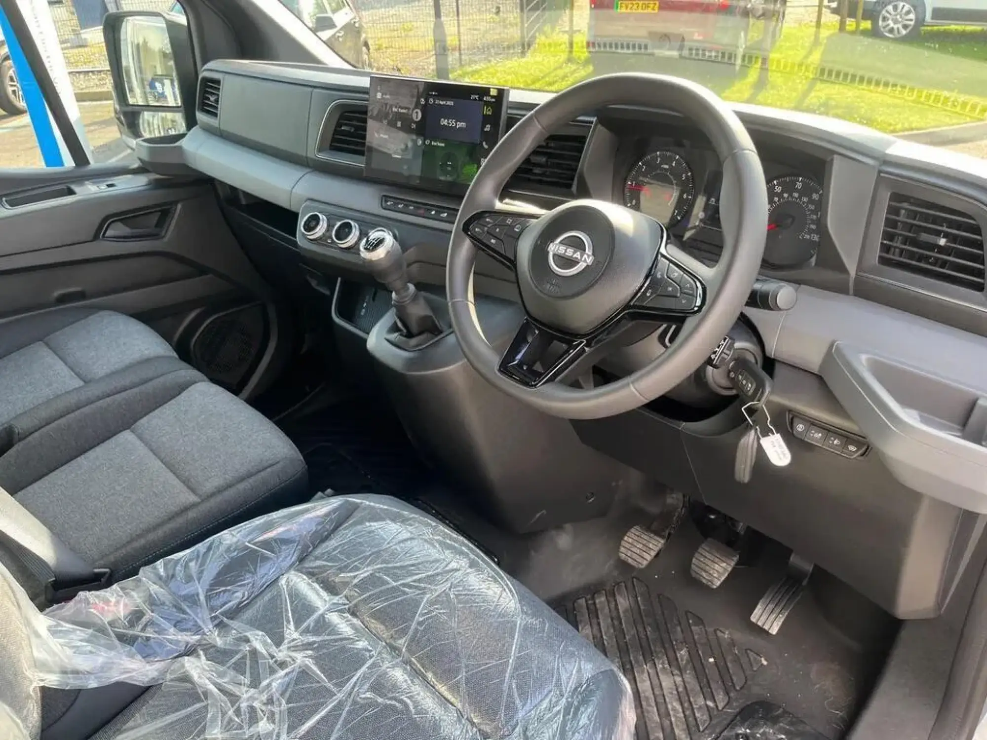 Nissan Interstar Image 15 Nissan Interstar Image 15