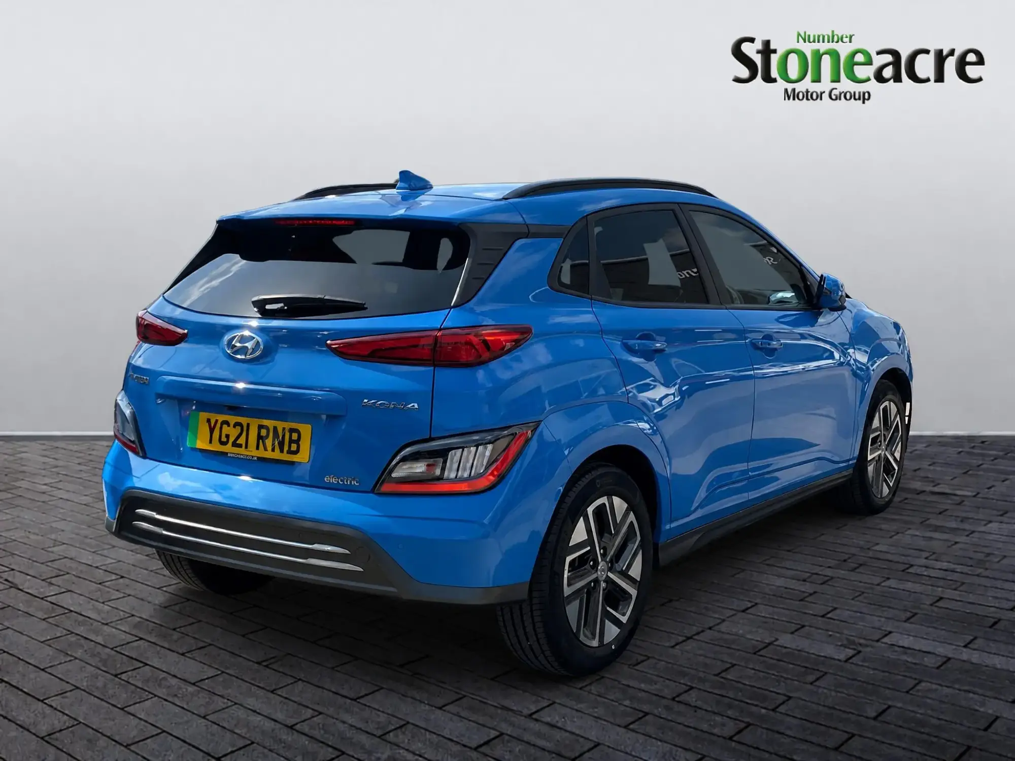 Hyundai KONA Electric Image 8