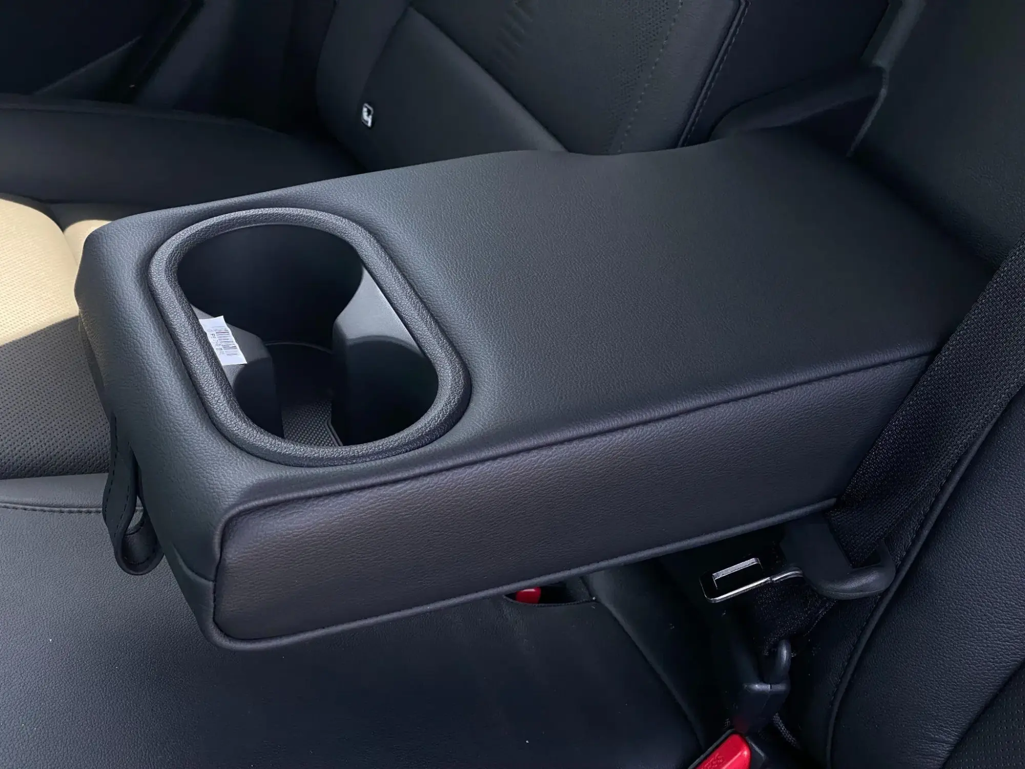 Hyundai KONA Electric Image 10