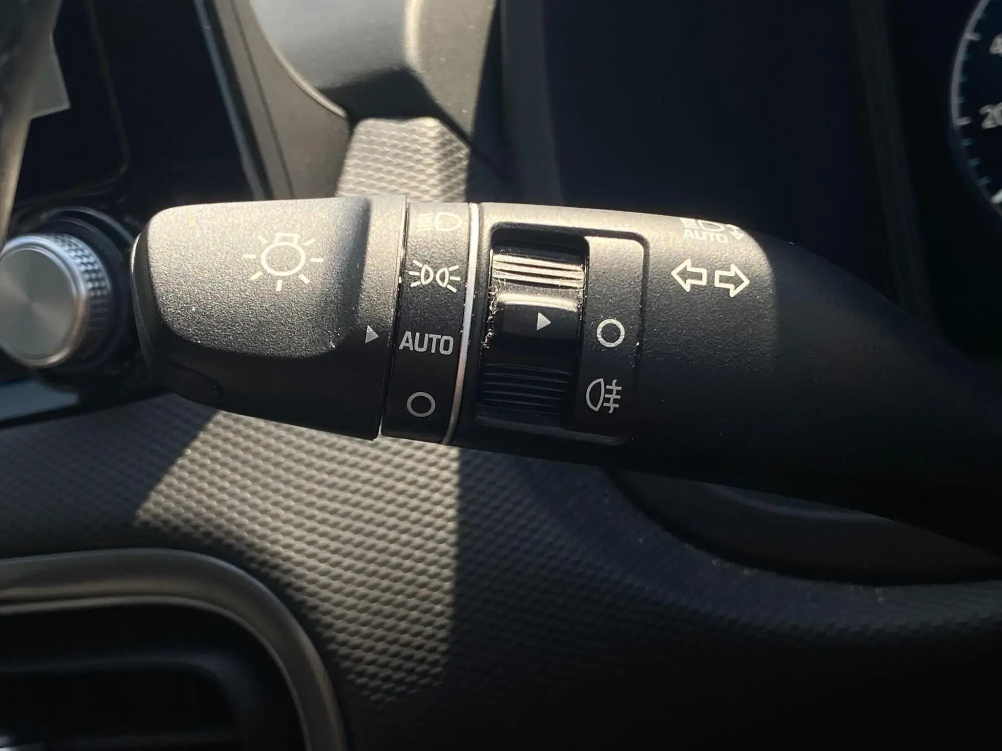Hyundai KONA Electric Image 21