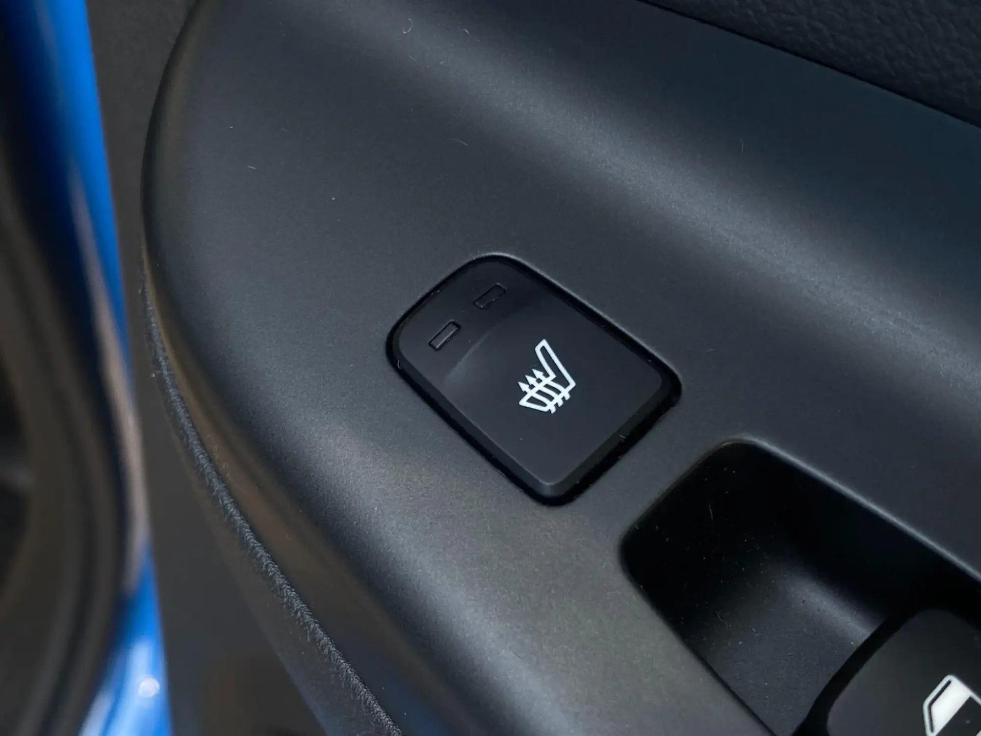 Hyundai KONA Electric Image 25