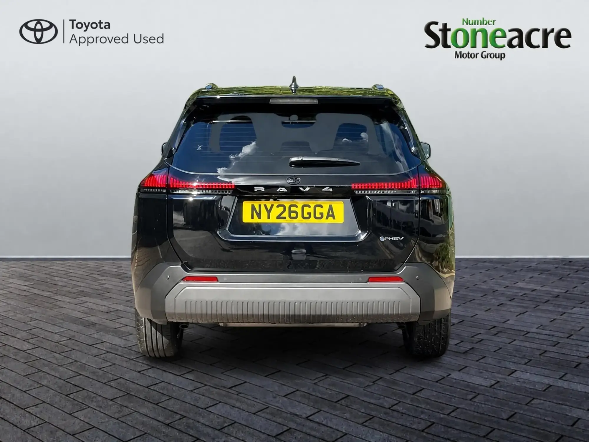 Toyota RAV4 Image 4