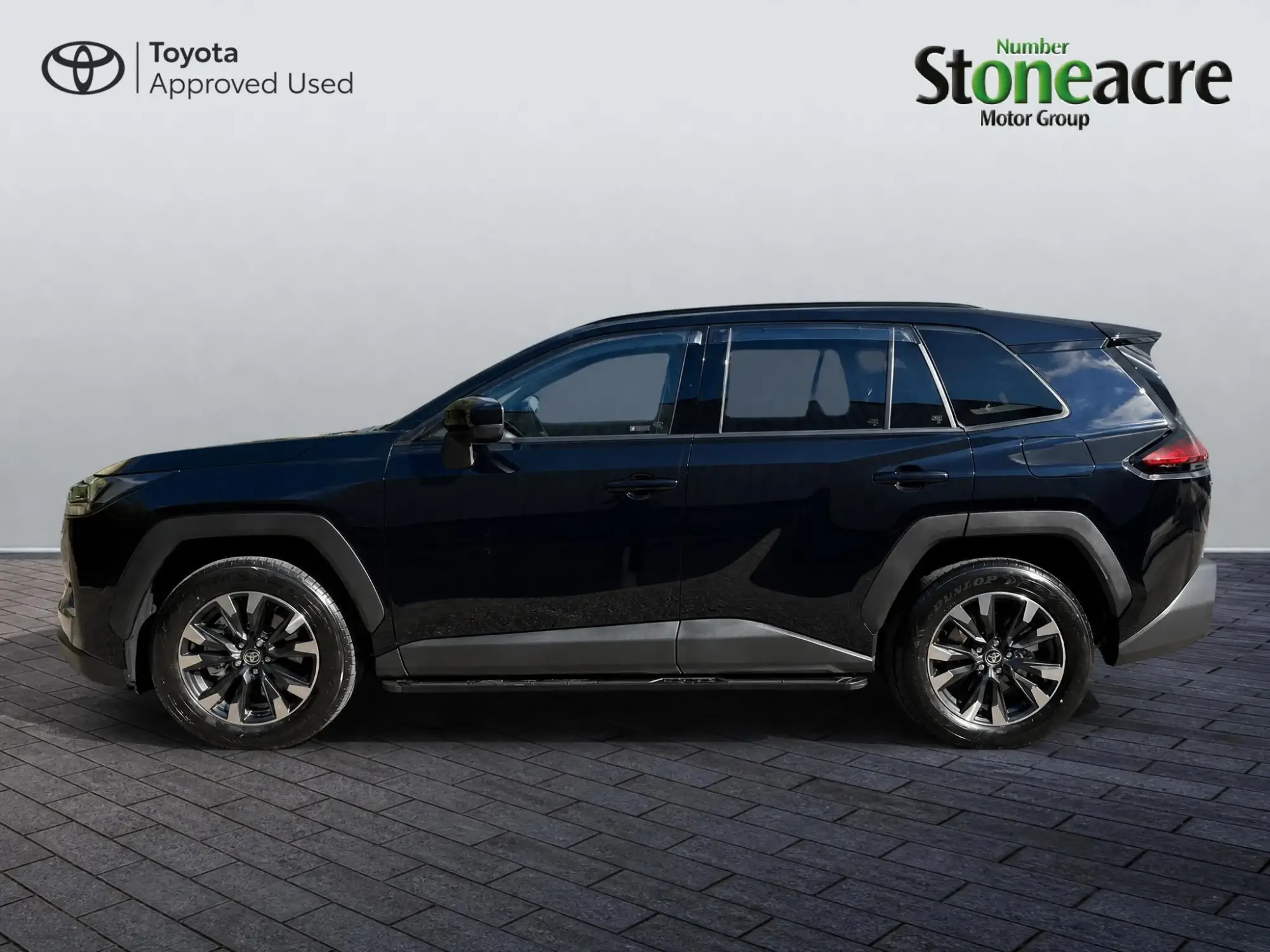 Toyota RAV4 Image 6