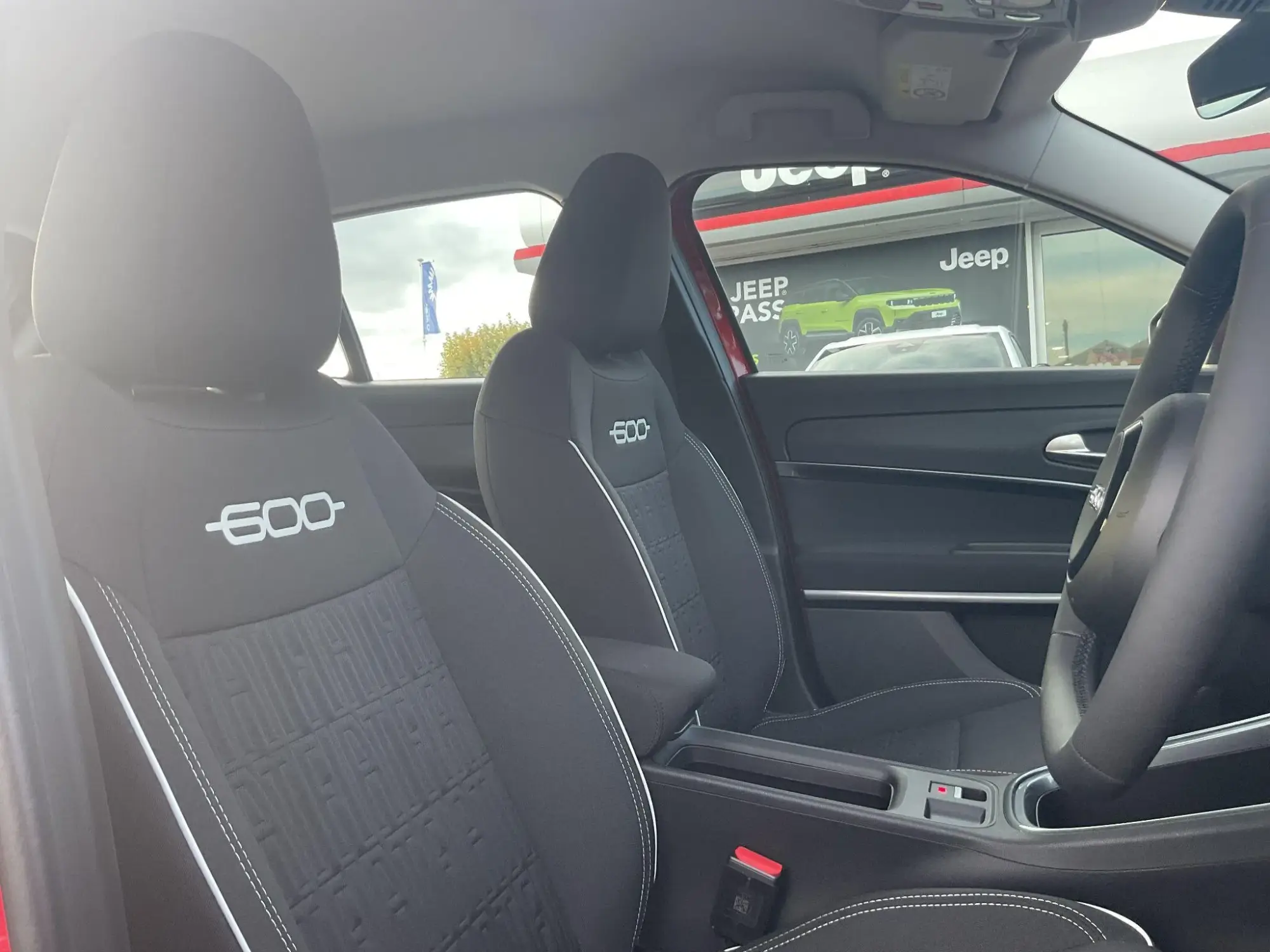 Fiat 600 Petrol Image 32 Fiat 600 Petrol Image 32