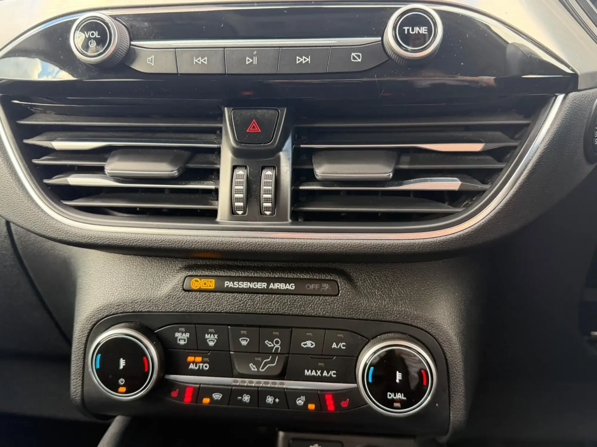Ford Kuga Image 24 Ford Kuga Image 24