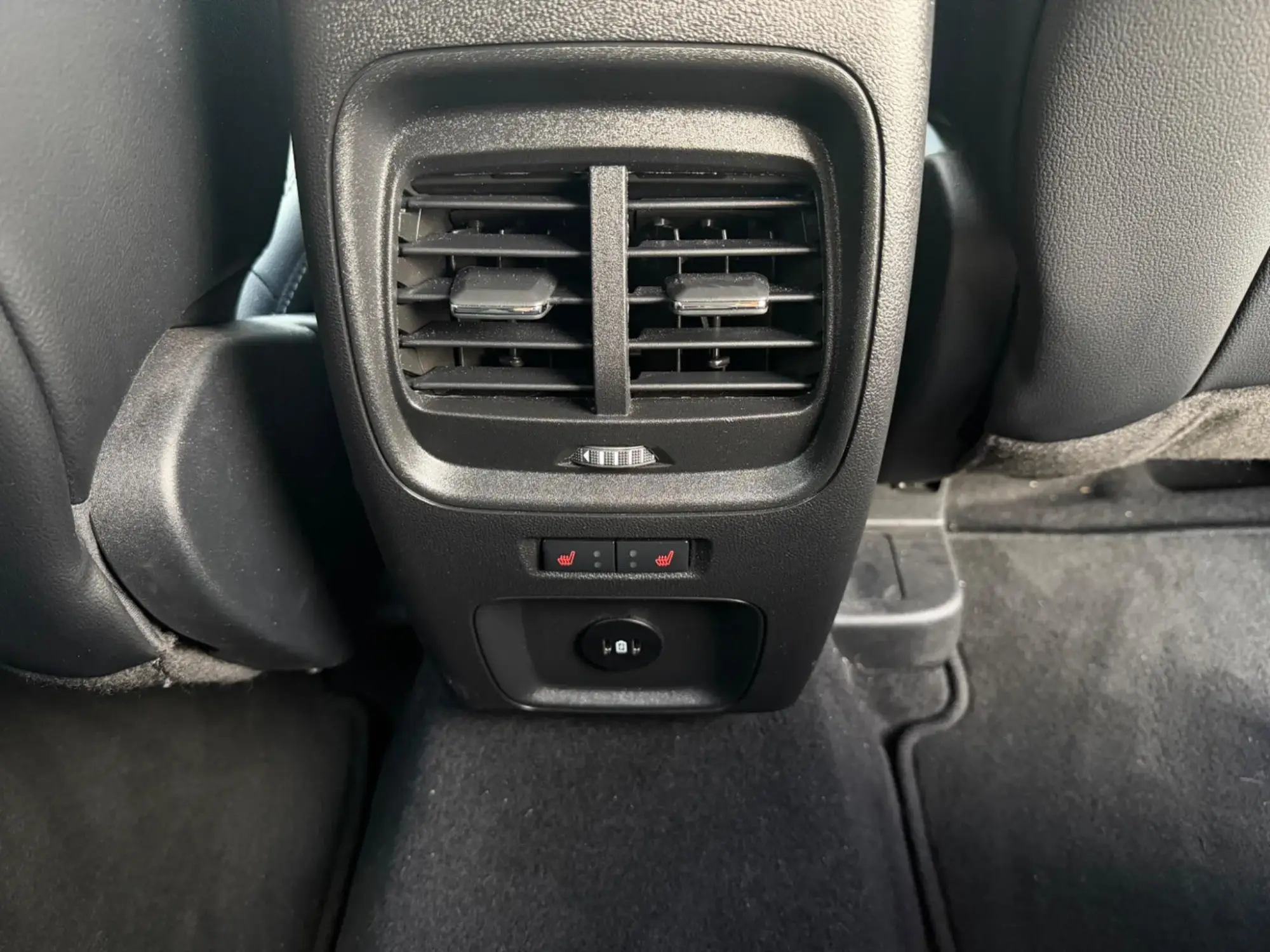 Ford Kuga Image 28 Ford Kuga Image 28