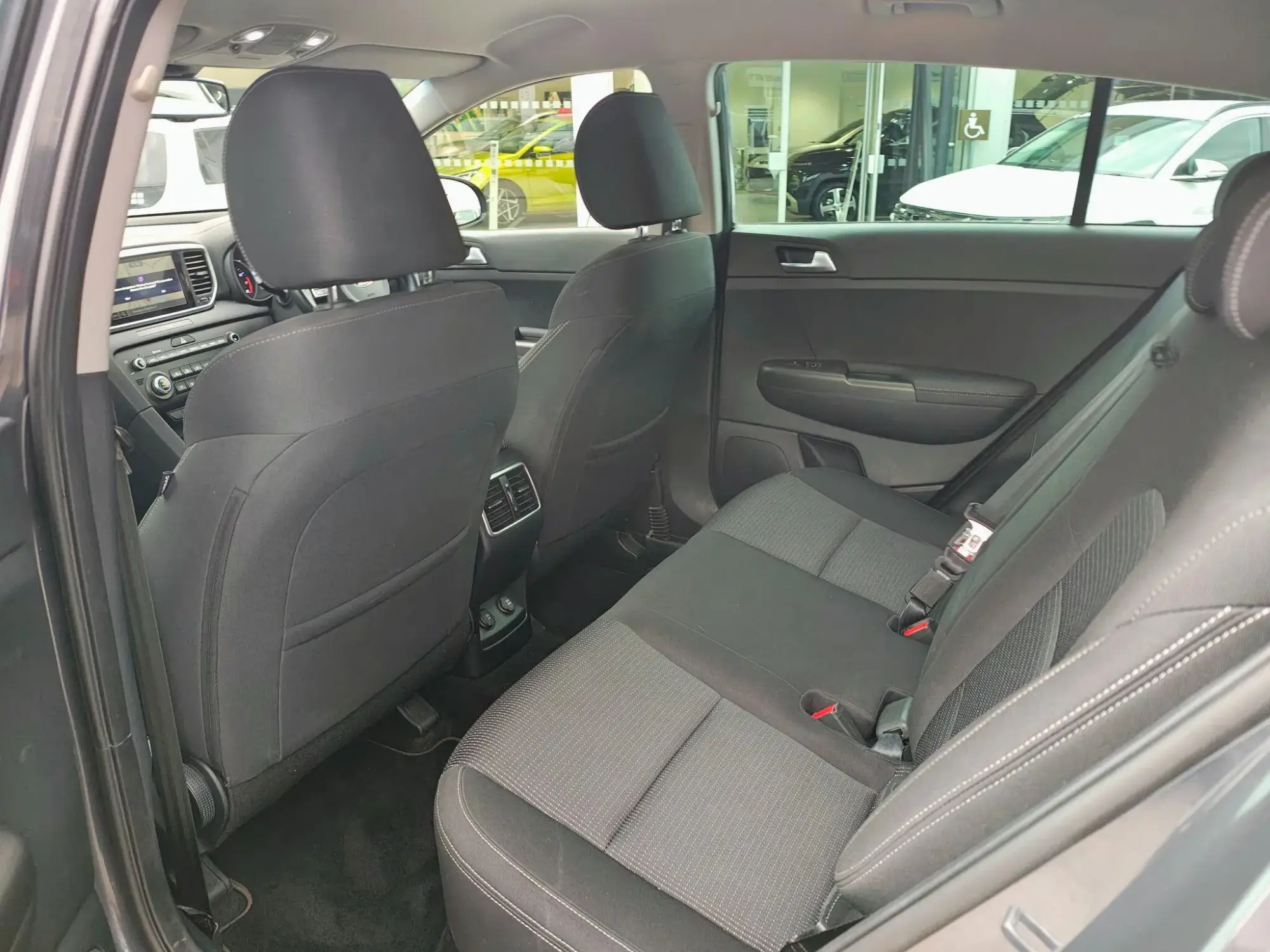 Kia Sportage Image 13