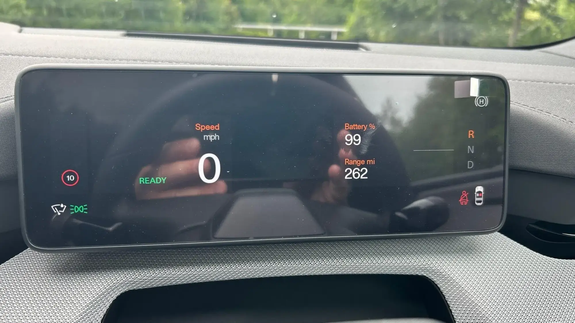 Polestar 4 SUV Image 18 Polestar 4 SUV Image 18