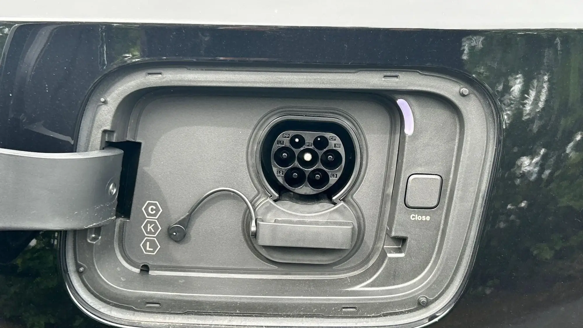 Polestar 4 SUV Image 30 Polestar 4 SUV Image 30