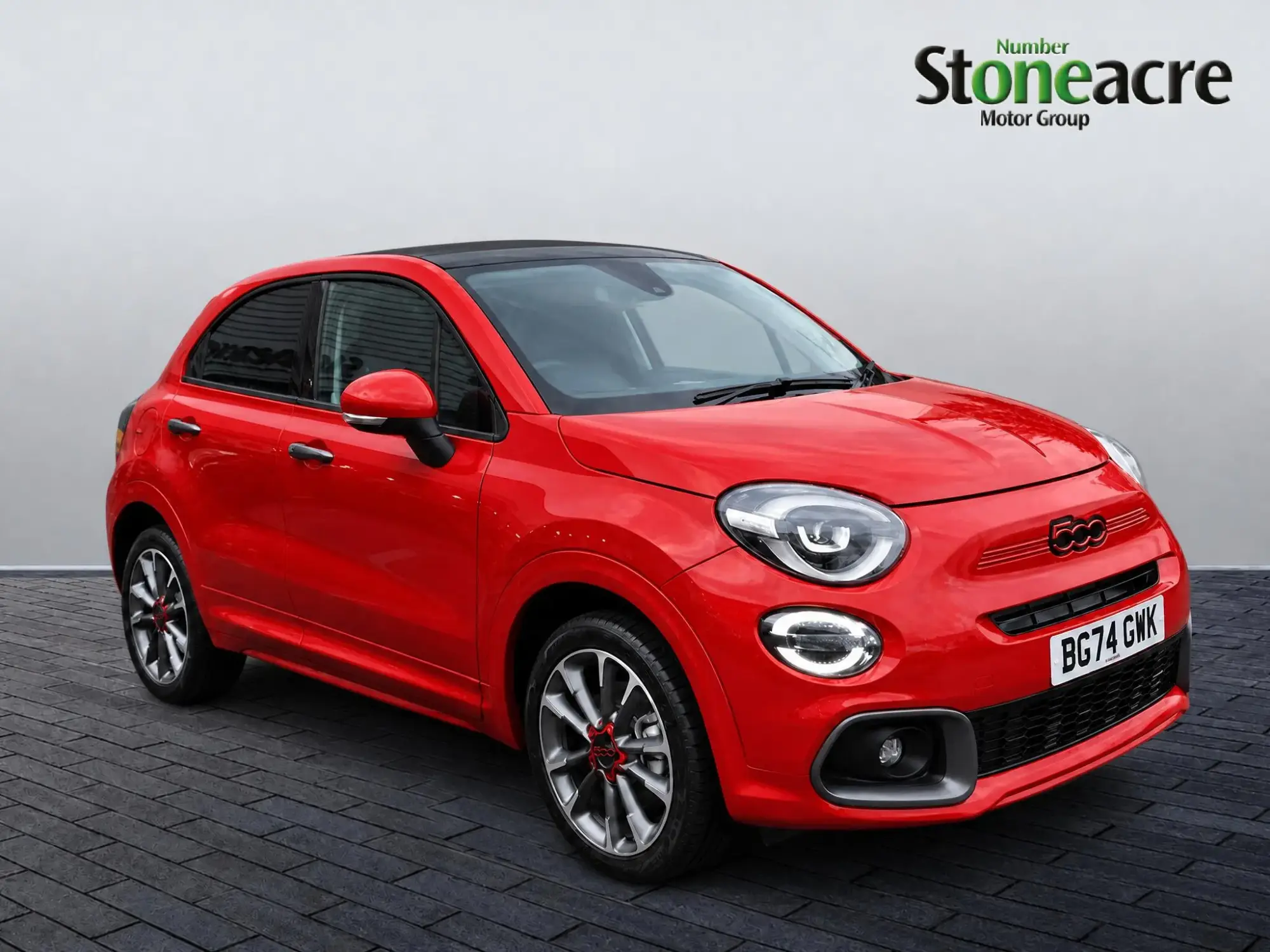 Fiat 500X Dolcevita 1.5 FireFly Turbo MHEV RED DCT Euro 6 (s/s) 5dr BG74GWK Image 1 Fiat 500X Dolcevita 1.5 FireFly Turbo MHEV RED DCT Euro 6 (s/s) 5dr BG74GWK Image 1