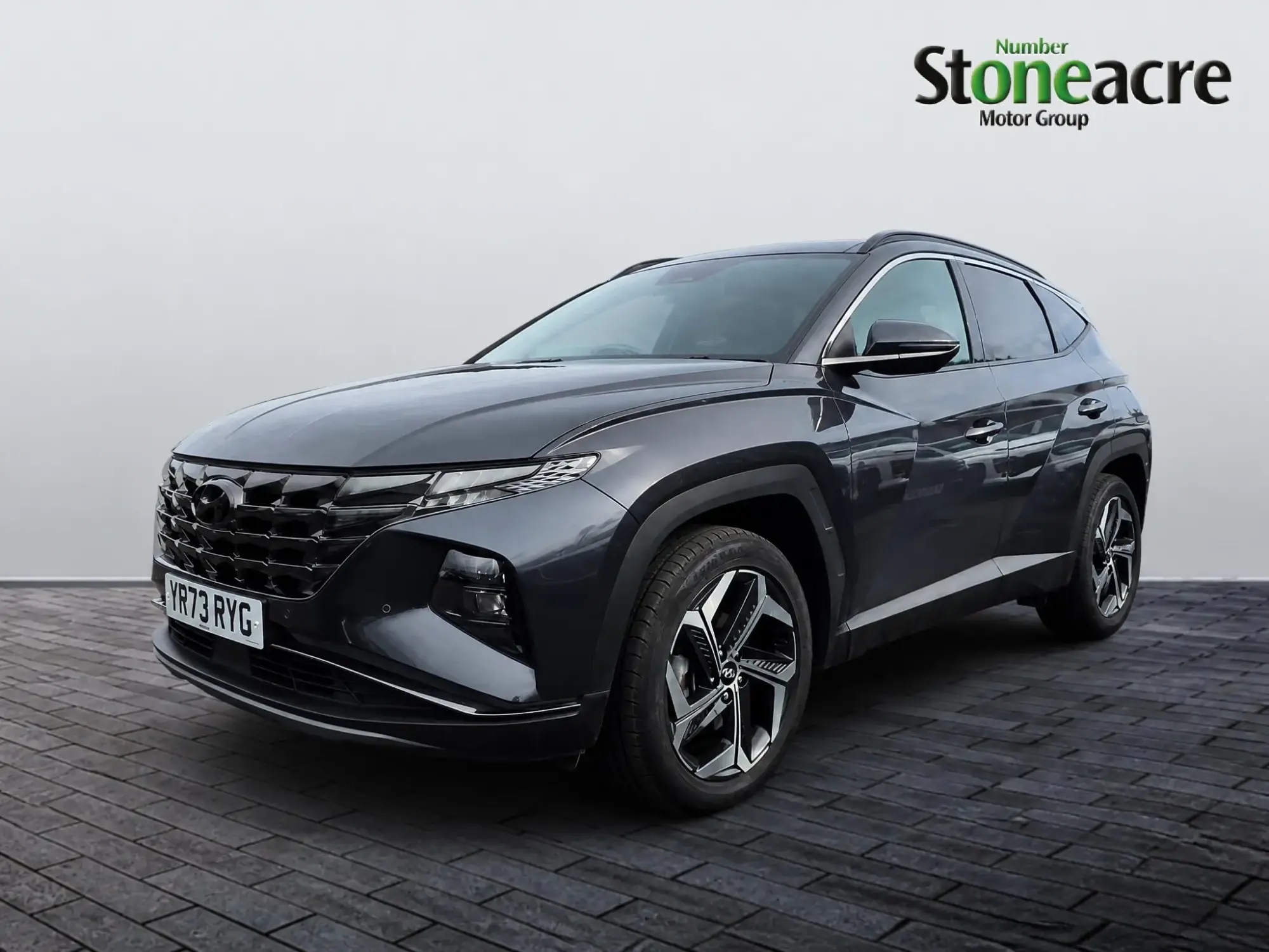 Hyundai TUCSON Plug-in Hybrid 1.6 h T-GDi 13.8kWh Ultimate SUV 5dr Petrol Plug-in Hybrid Auto 4WD Euro 6 (s/s) (265 ps) YR73RYG Image 3 Hyundai TUCSON Plug-in Hybrid 1.6 h T-GDi 13.8kWh Ultimate SUV 5dr Petrol Plug-in Hybrid Auto 4WD Euro 6 (s/s) (265 ps) YR73RYG Image 3