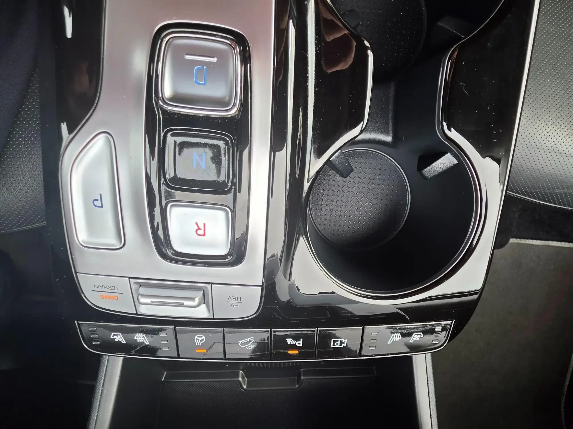 Hyundai TUCSON Plug-in Hybrid Image 19 Hyundai TUCSON Plug-in Hybrid Image 19
