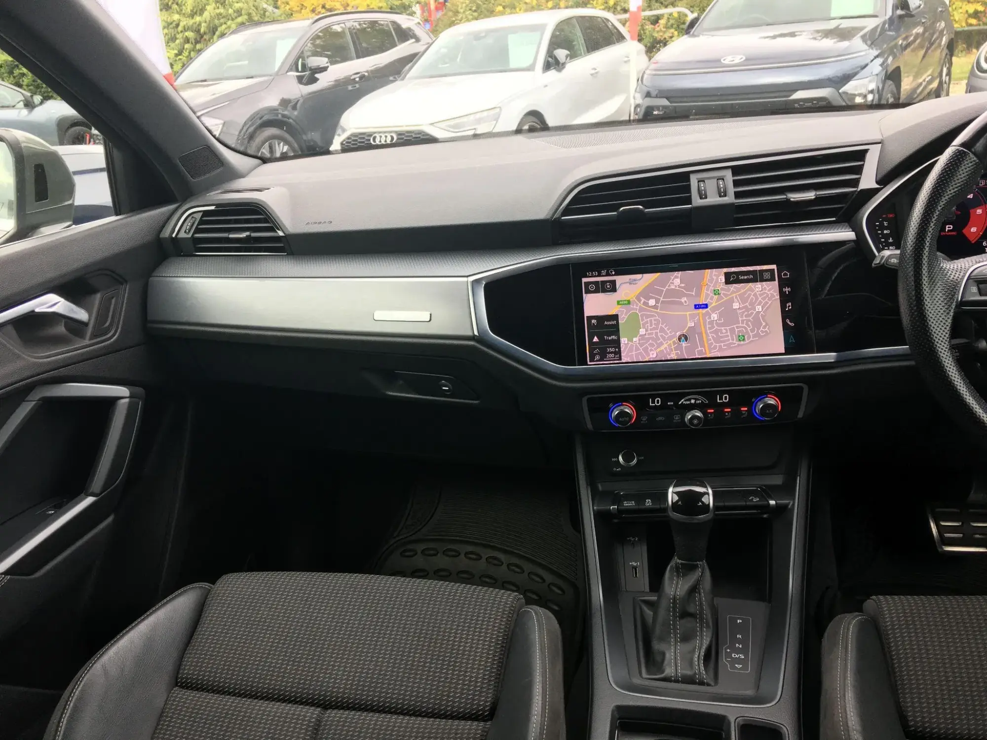 Audi Q3 Image 13 Audi Q3 Image 13