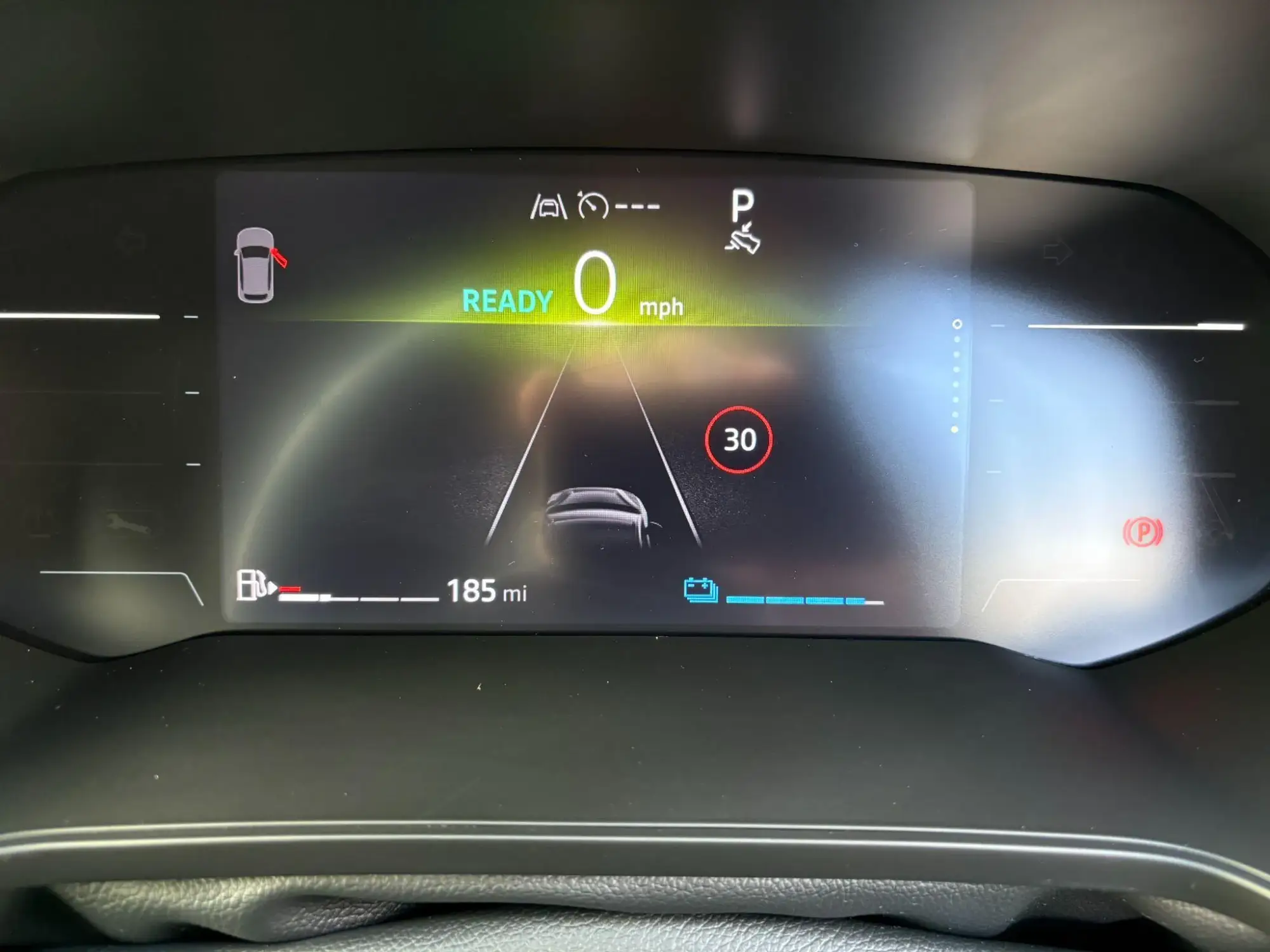 Renault Captur E-Tech Image 24 Renault Captur E-Tech Image 24
