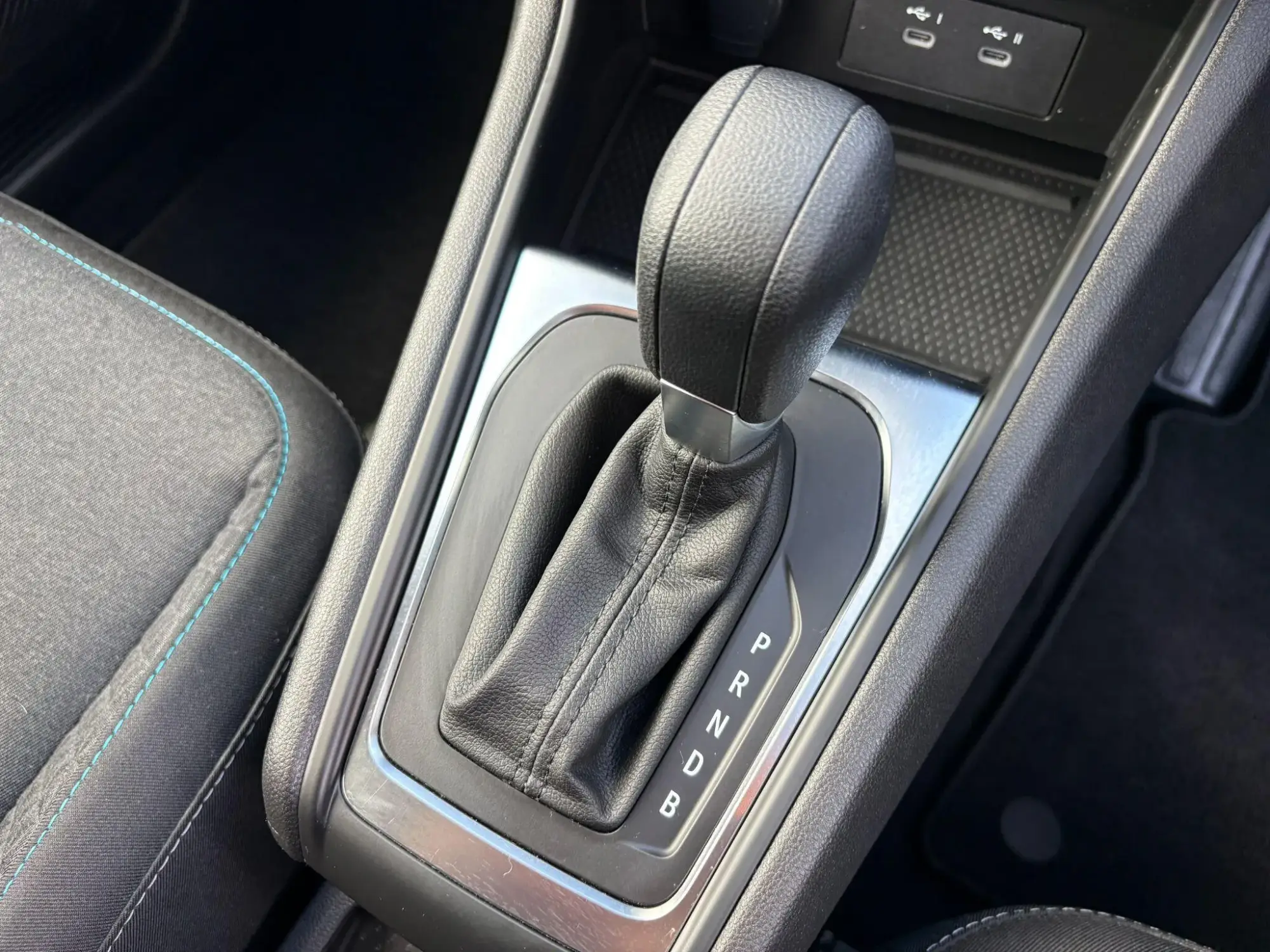 Renault Captur E-Tech Image 32 Renault Captur E-Tech Image 32
