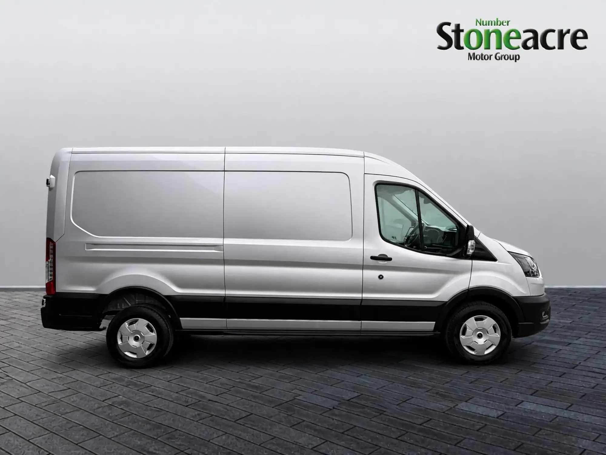 Ford Transit 2.0 350 EcoBlue Trend Auto FWD L3 H2 Euro 6 (s/s) 5dr DN74UZR Image 2 Ford Transit 2.0 350 EcoBlue Trend Auto FWD L3 H2 Euro 6 (s/s) 5dr DN74UZR Image 2