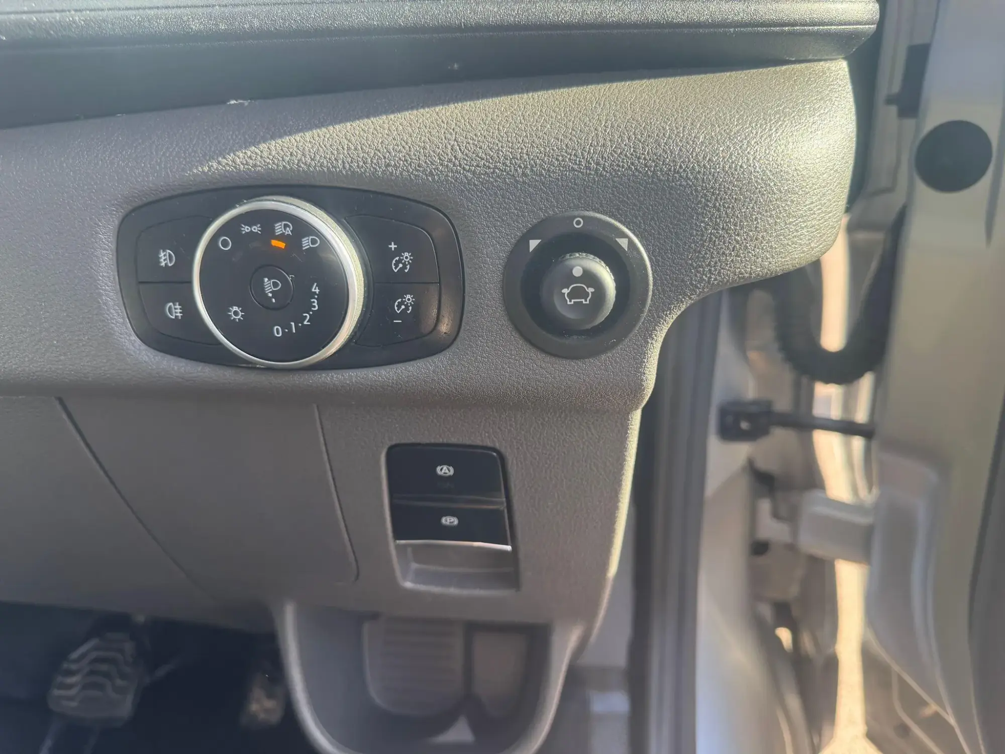Ford Transit Image 26 Ford Transit Image 26