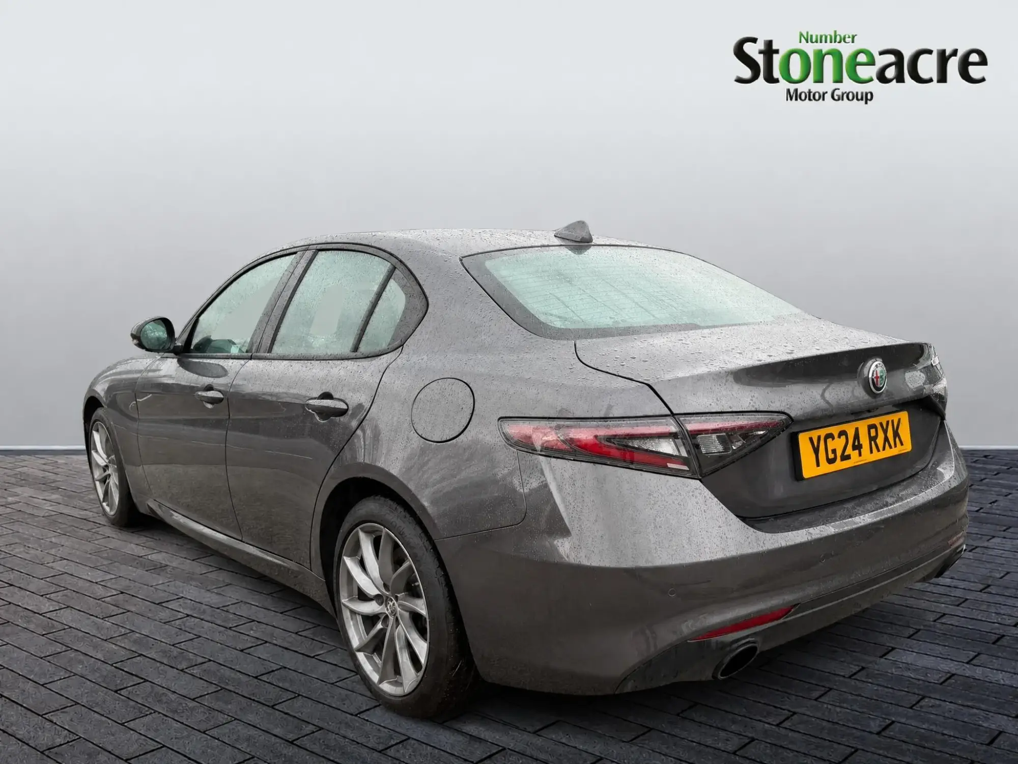 Alfa Romeo Giulia Image 4