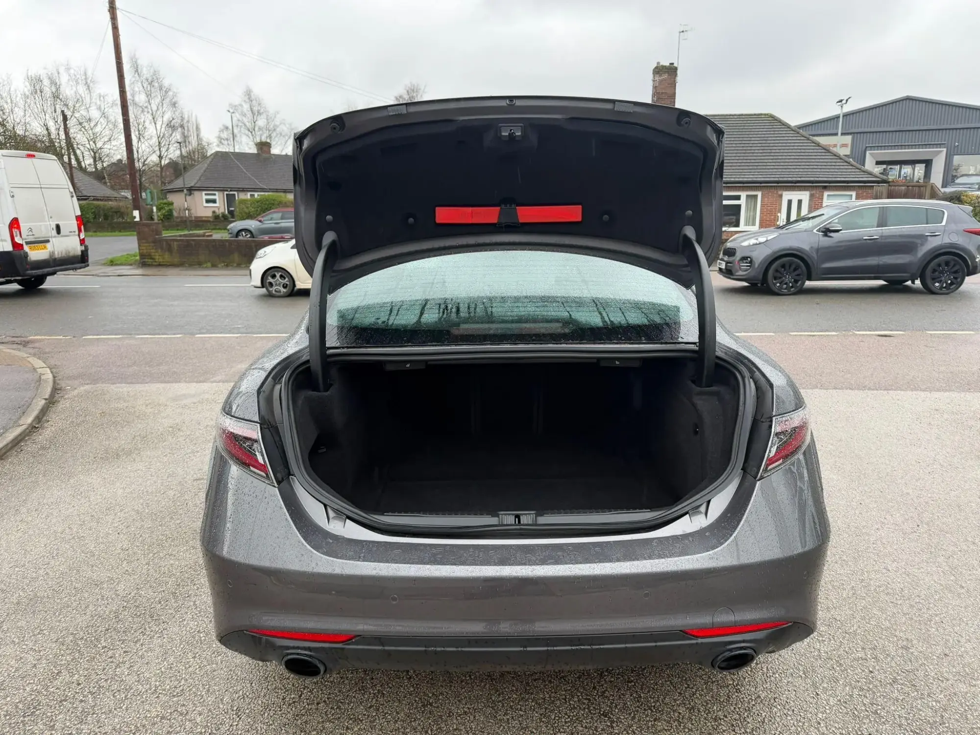 Alfa Romeo Giulia Image 10