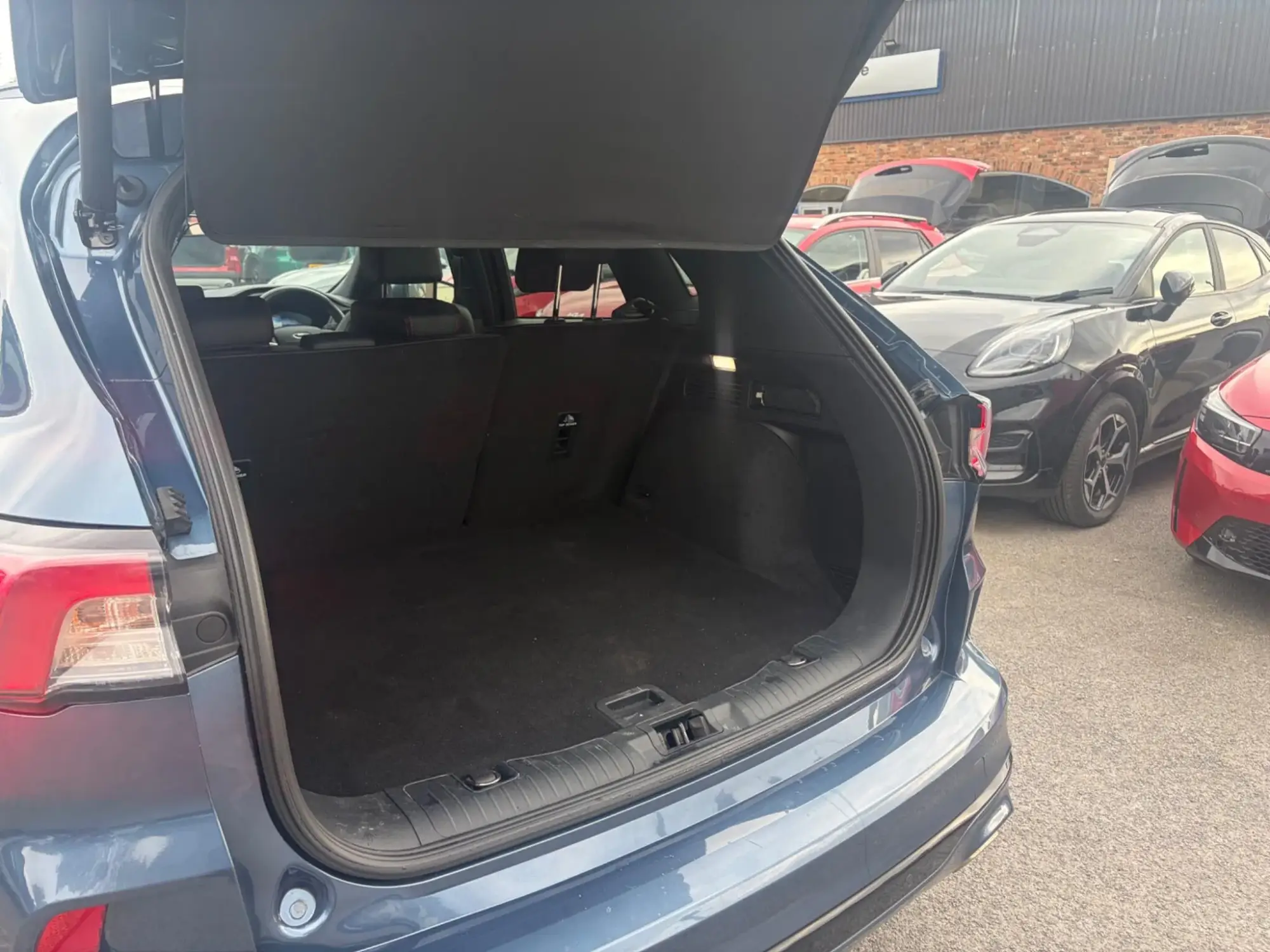 Ford Kuga Hybrid Image 26 Ford Kuga Hybrid Image 26