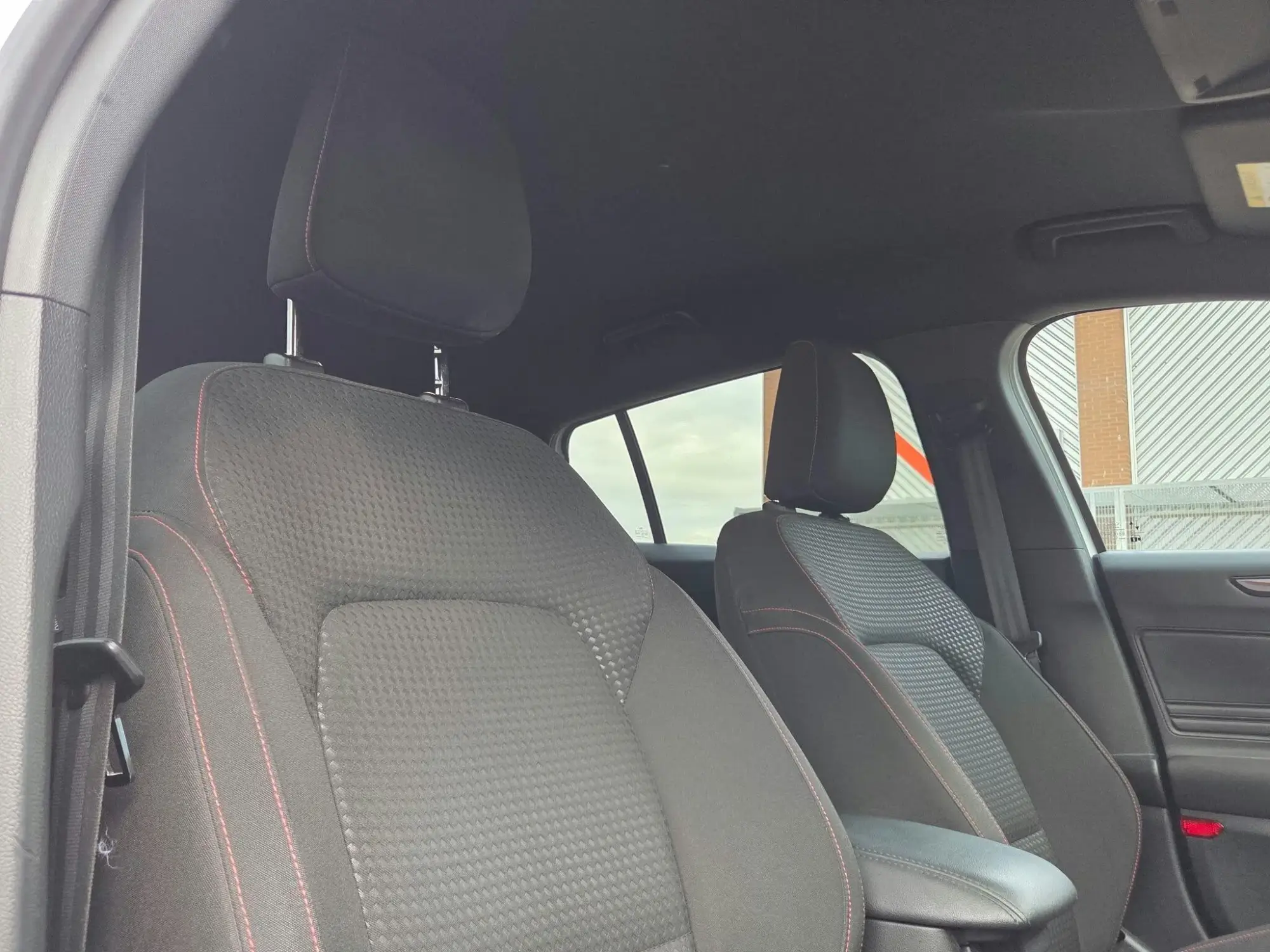 Ford Focus Estate Image 12